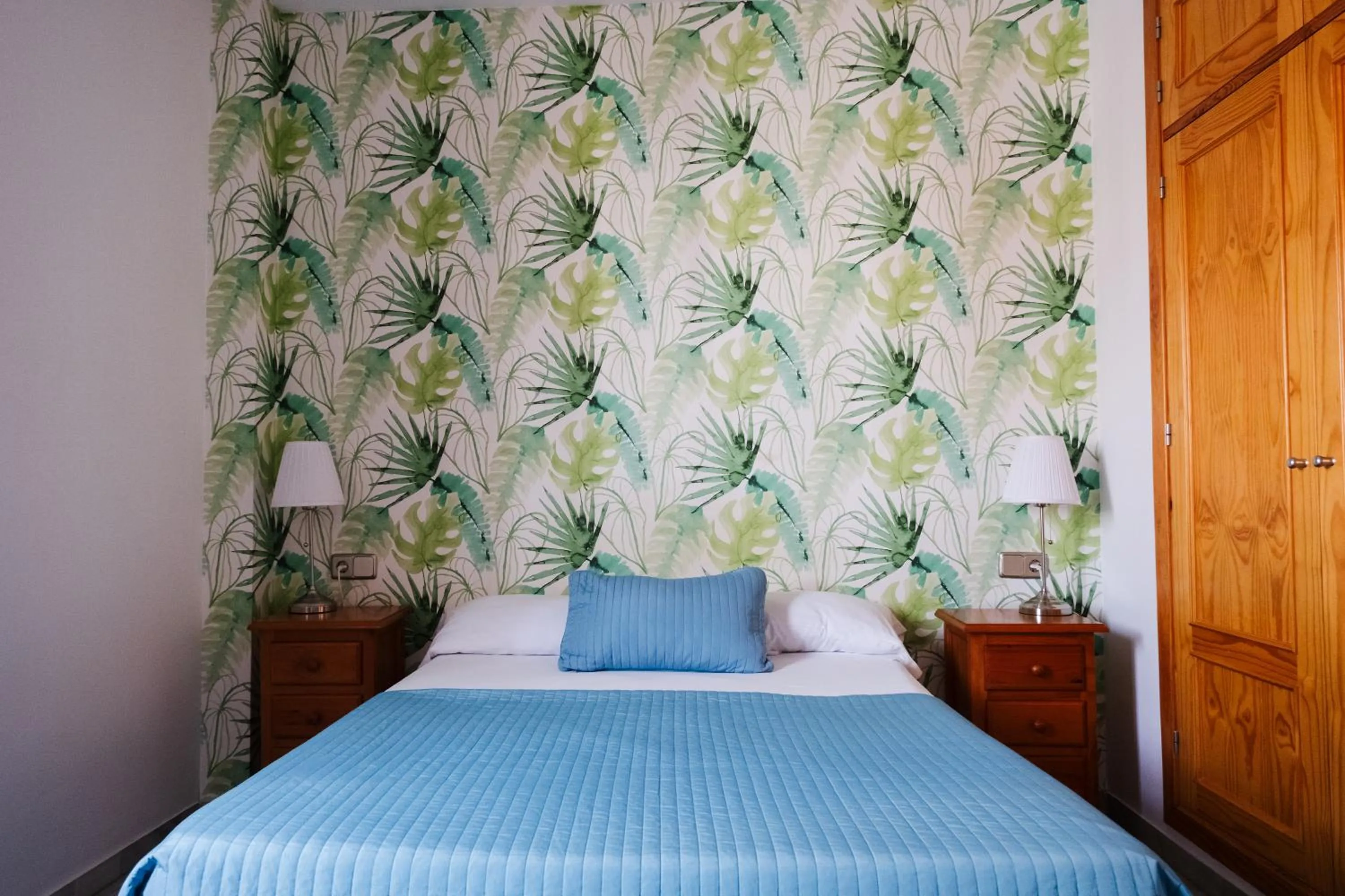 Bed in Hotel Isla Menor