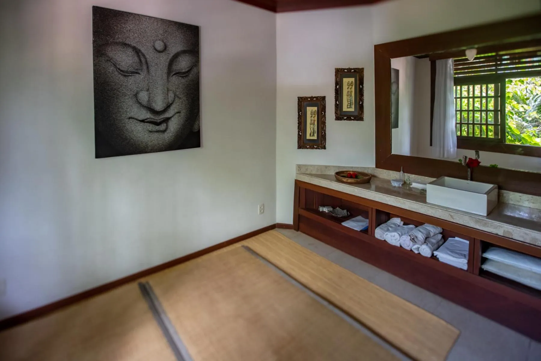 Massage in Sombra e Água Fresca Floresta