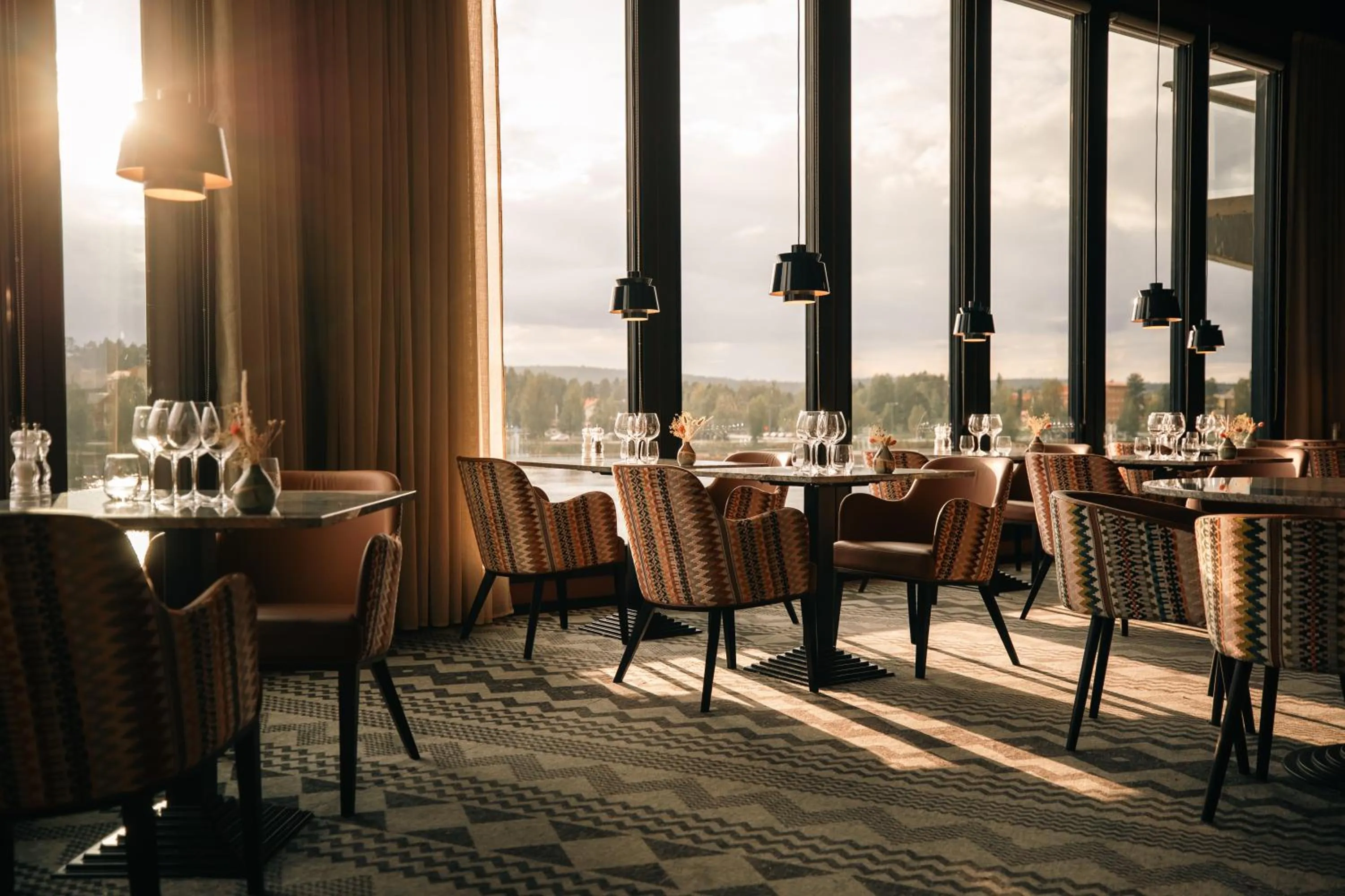 Restaurant/places to eat in Hotell Lappland