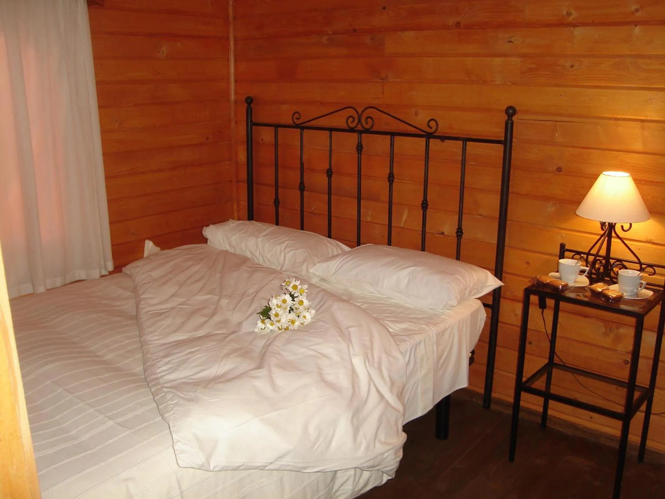 Photo of the whole room, Bed in Complejo Rural Los Jarales