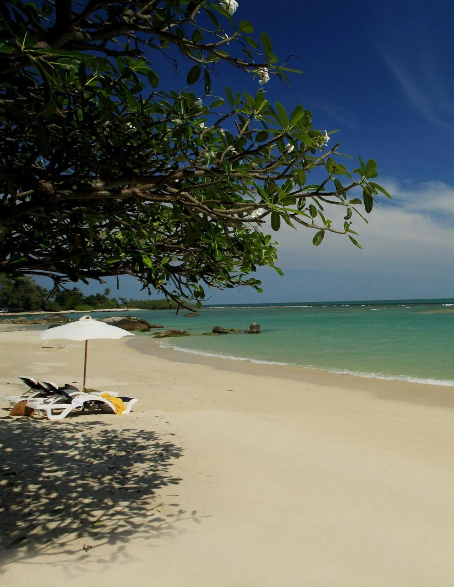 Beach in Centara Villas Samui - SHA Plus