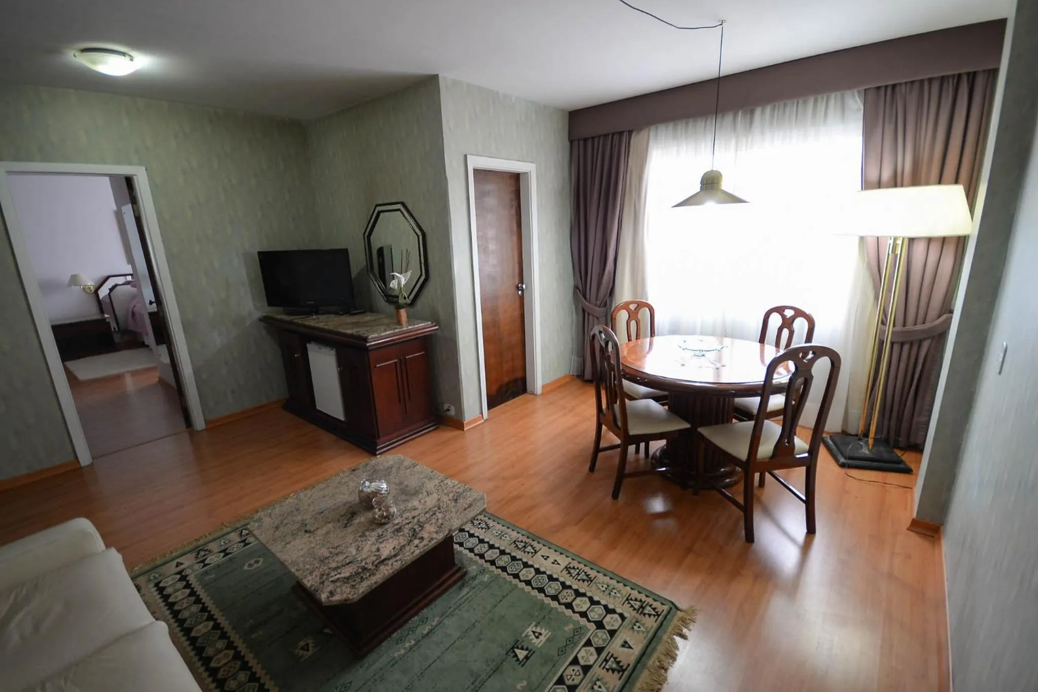 Photo of the whole room in Caravelle Palace Hotel