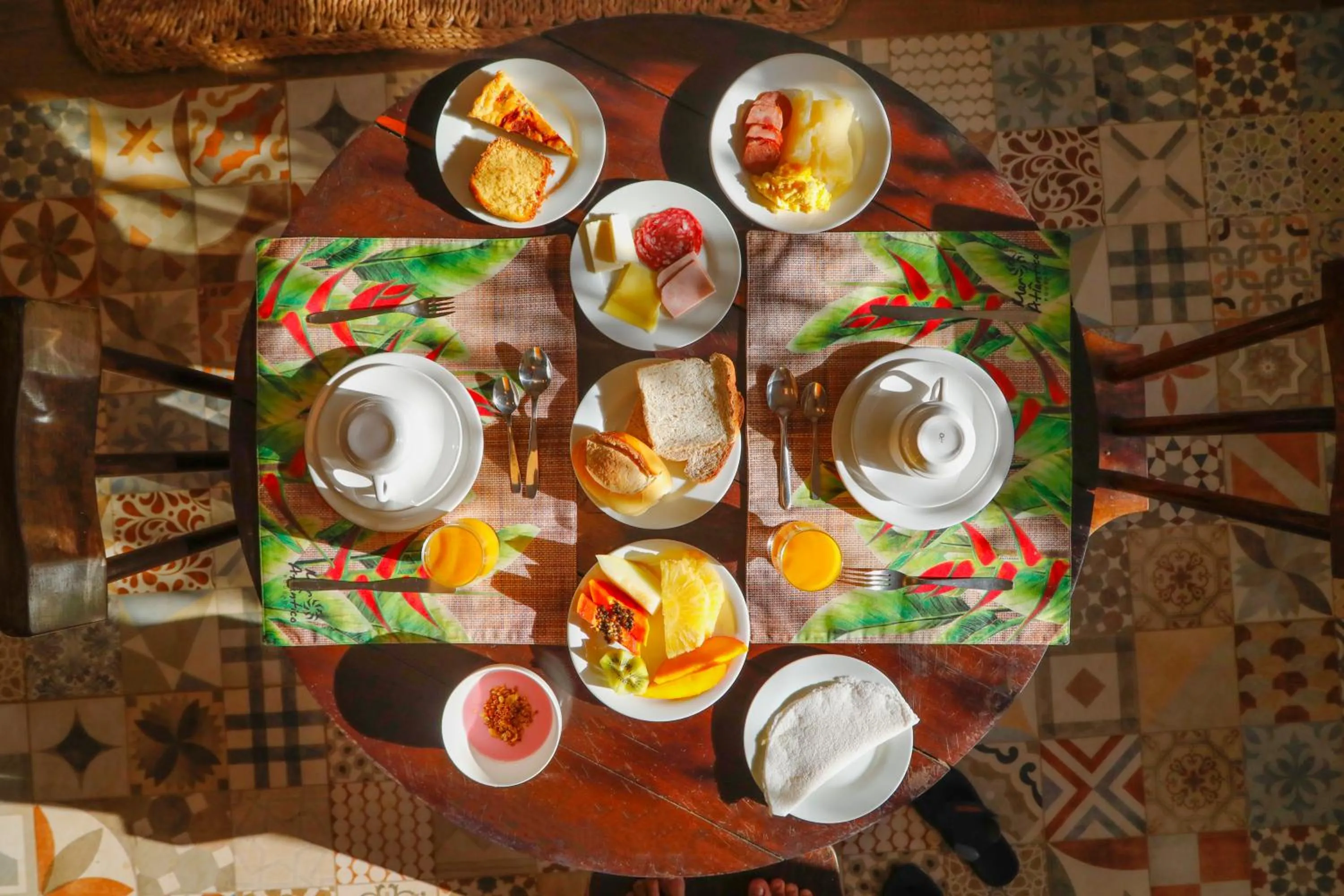 Buffet breakfast in Pousada Mar Atlântico