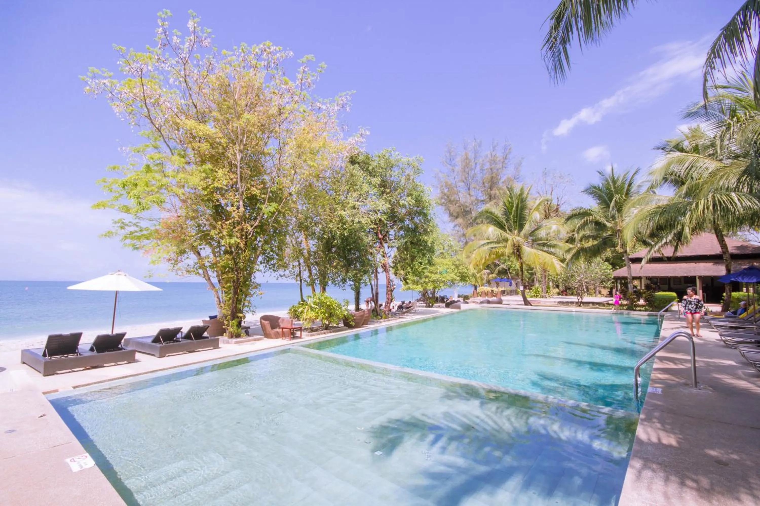 Swimming pool in Centara Chaan Talay Resort And Villas Trat
