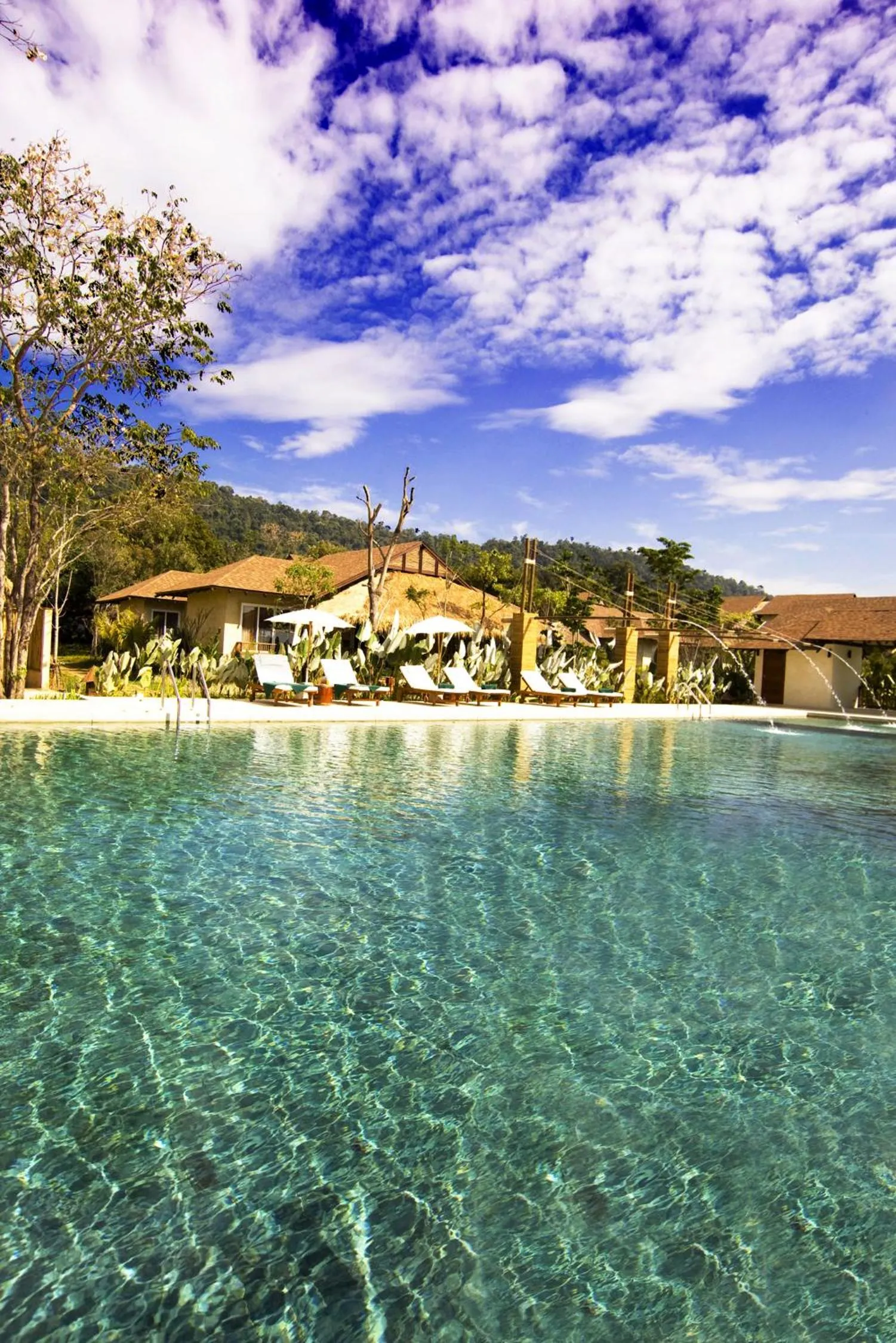 Swimming pool in Centara Chaan Talay Resort And Villas Trat