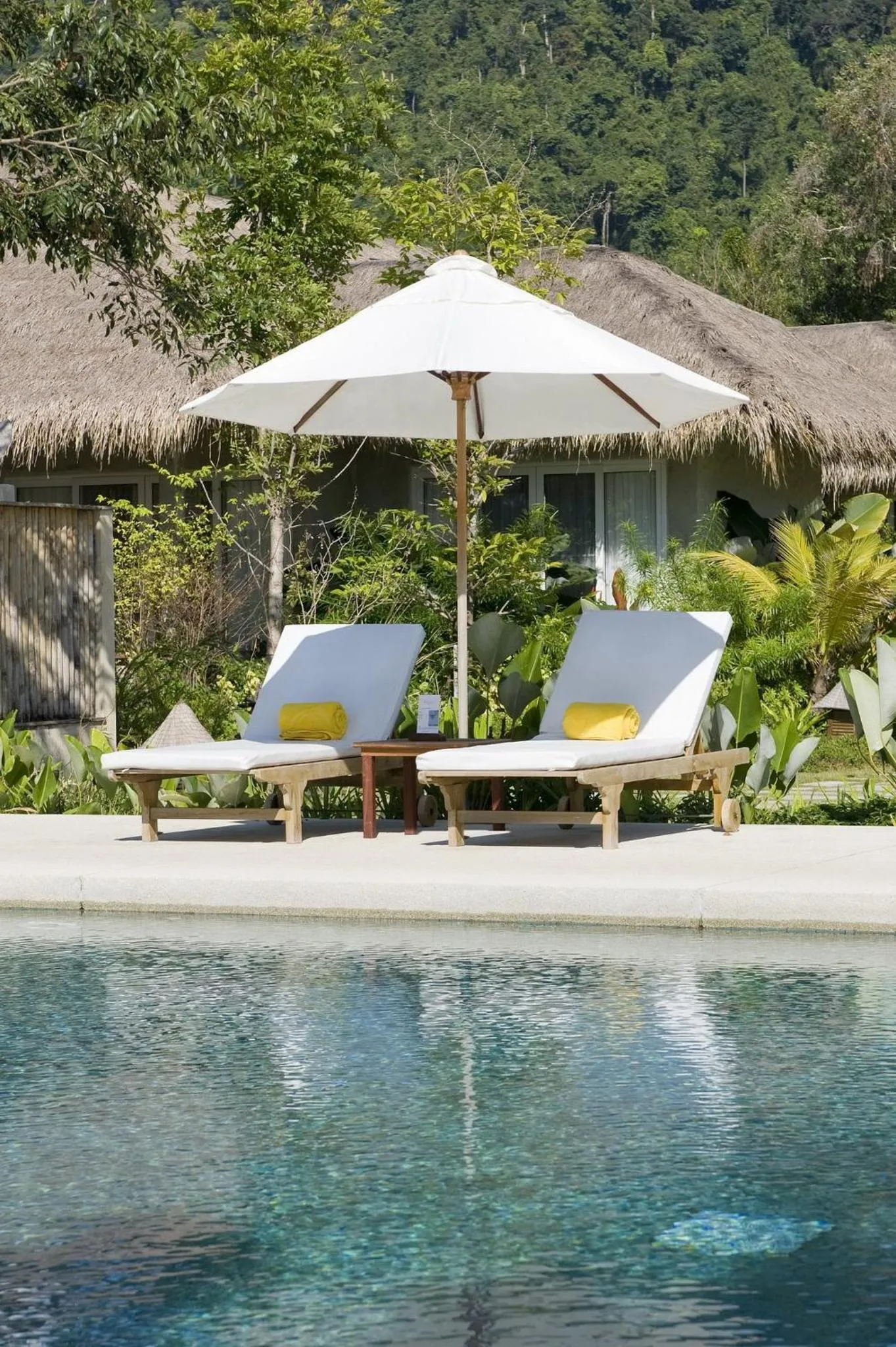 Swimming pool in Centara Chaan Talay Resort And Villas Trat