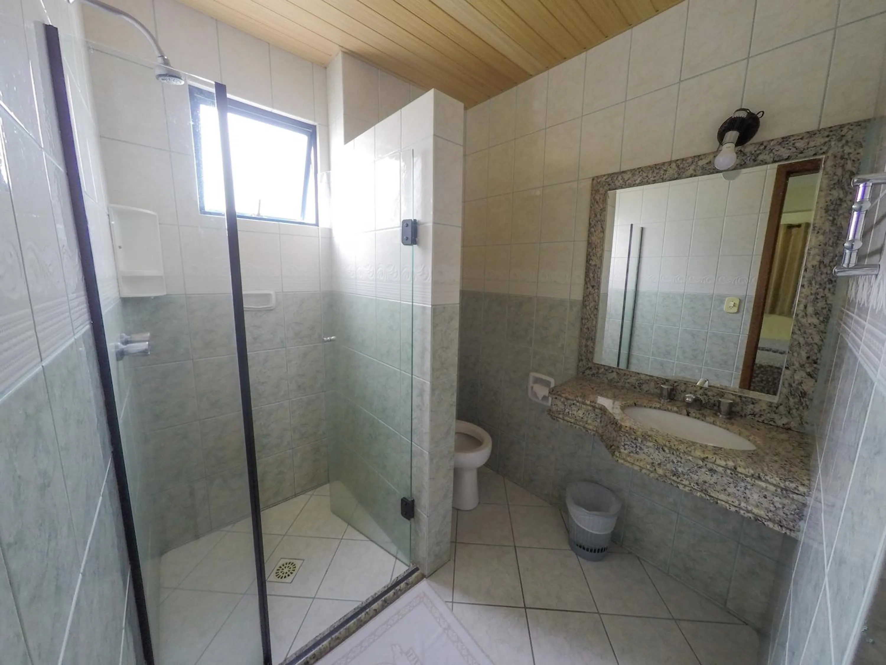 Toilet in Hotel Vieiras