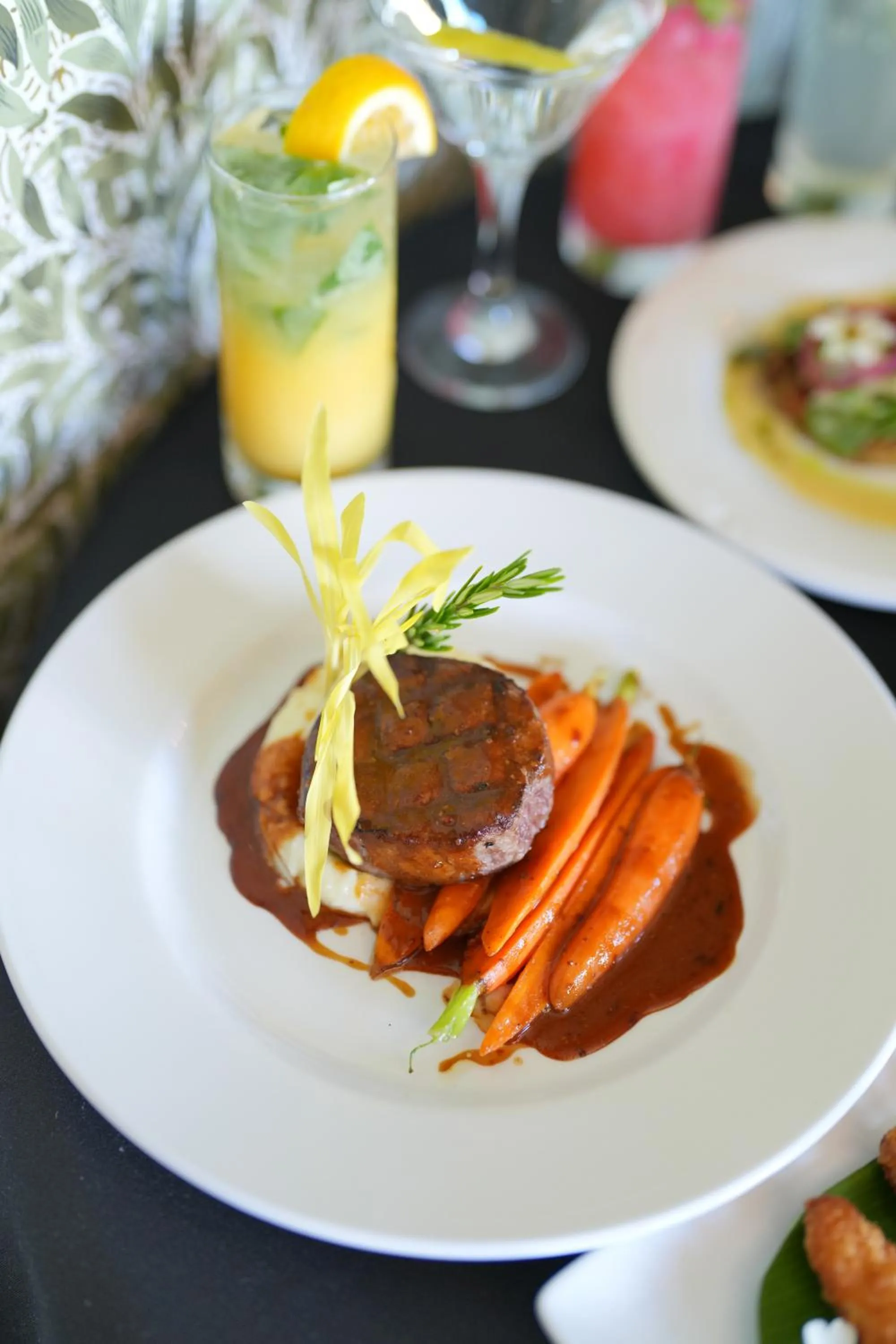 Food and drinks in University Club of San Francisco