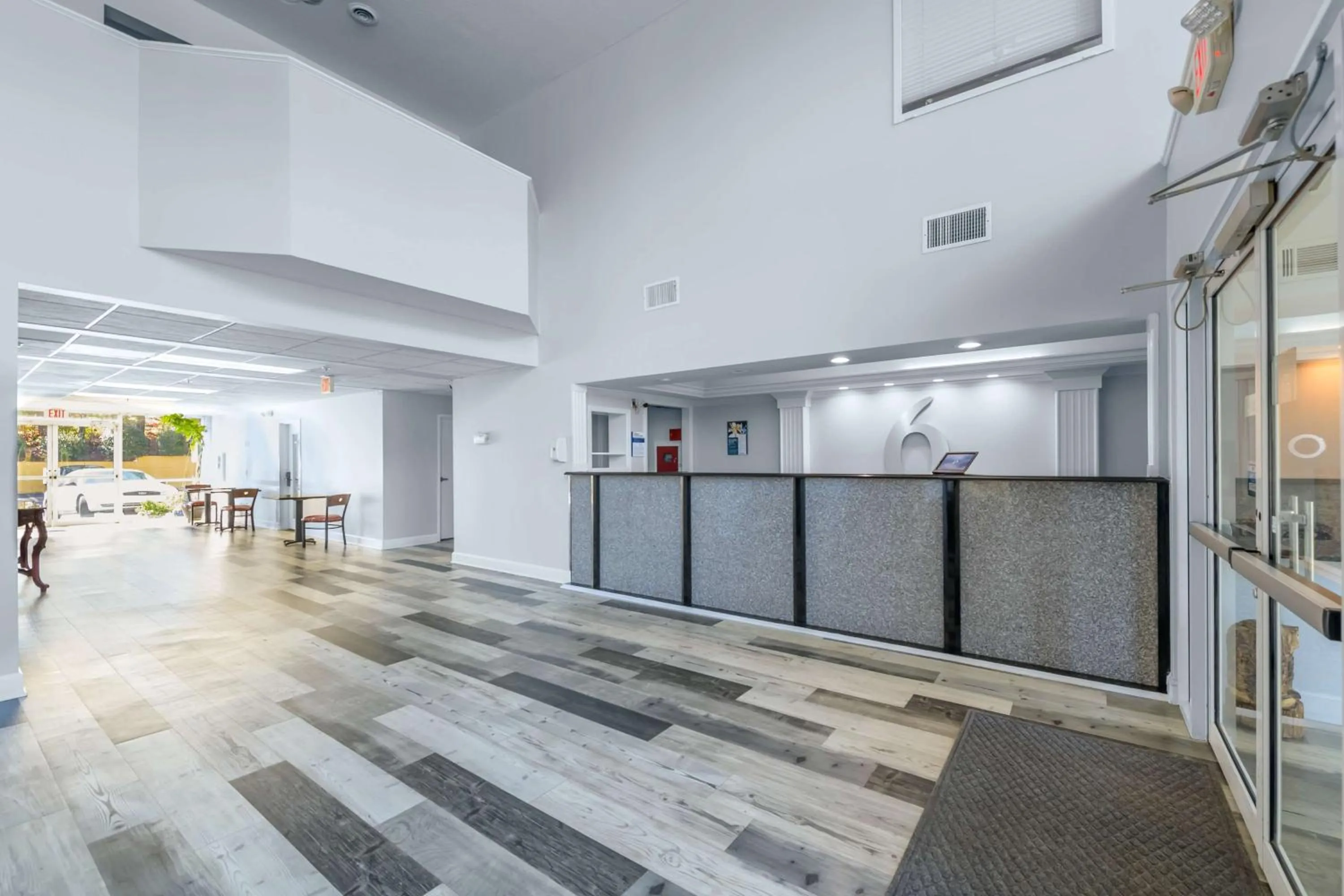 Lobby or reception in Motel 6 Dawsonville GA North GA Premium Outlets