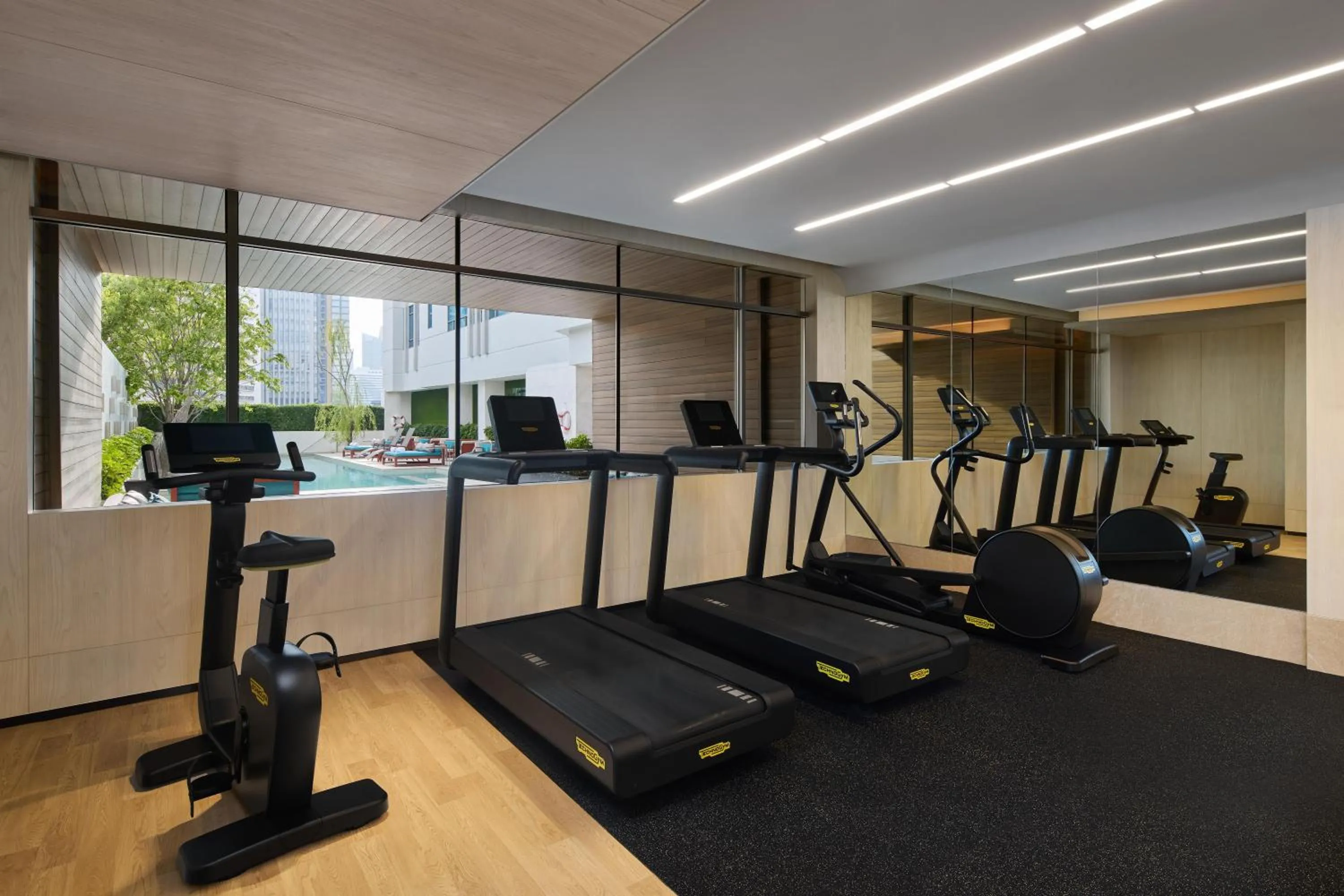 Fitness centre/facilities in DoubleTree by Hilton Bangkok Ploenchit