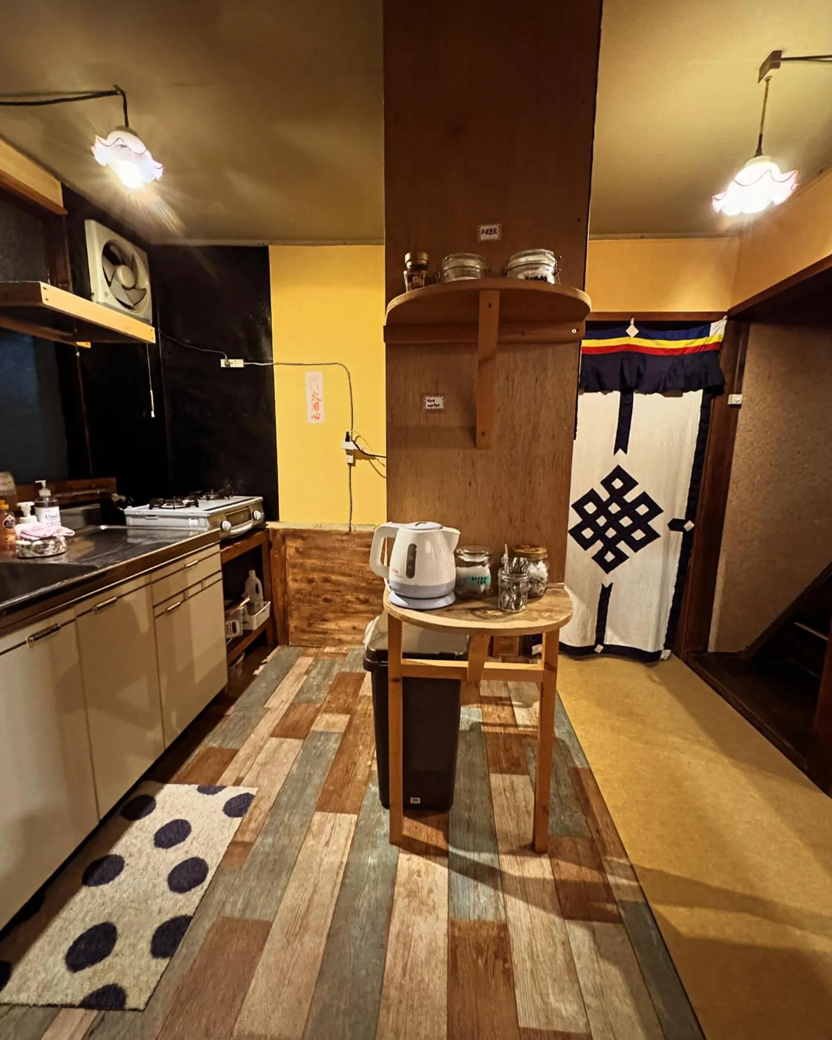 Kitchen or kitchenette in Hostel Otro Mundo