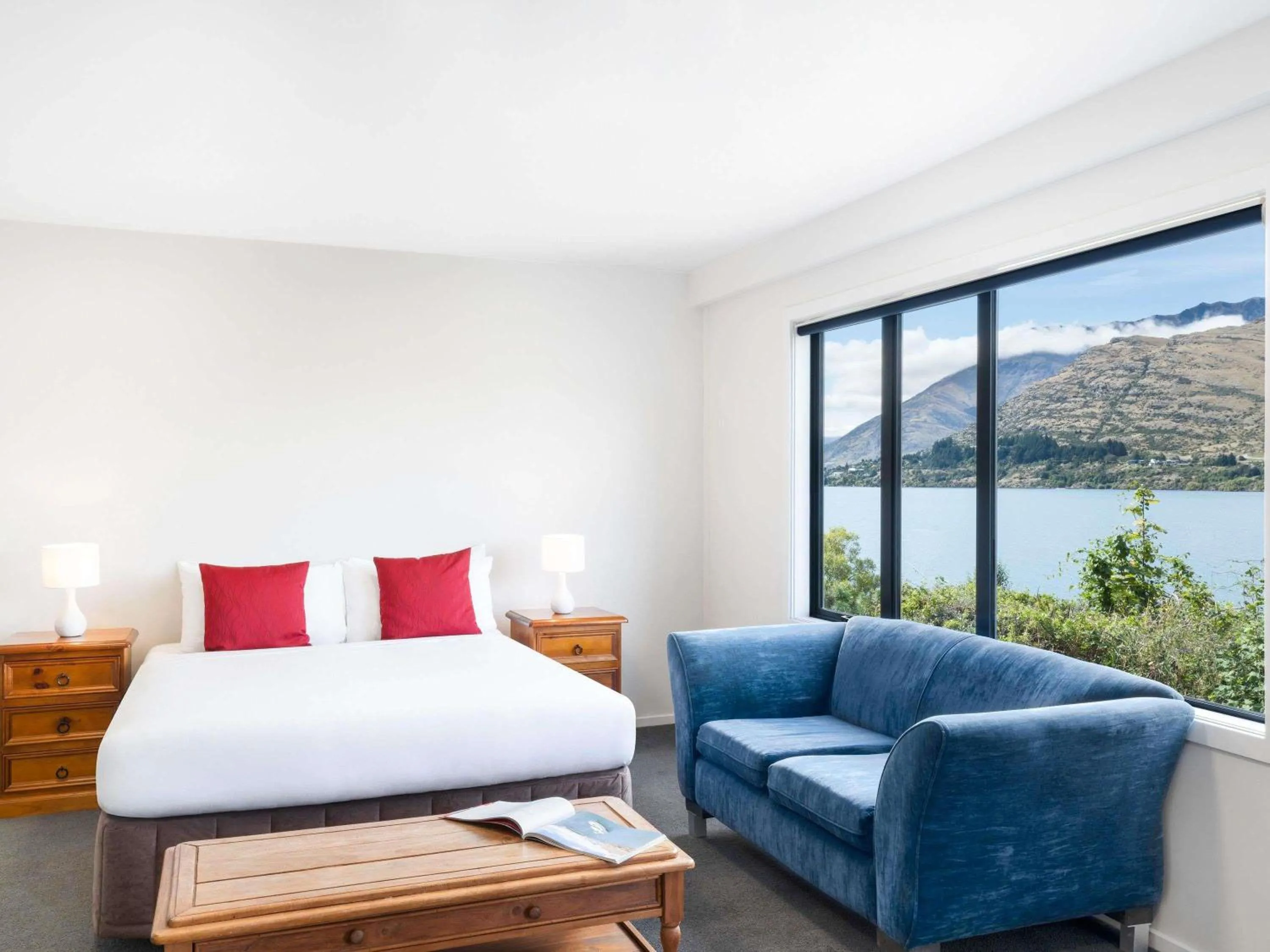 Bedroom, Bed in Mantra The Point