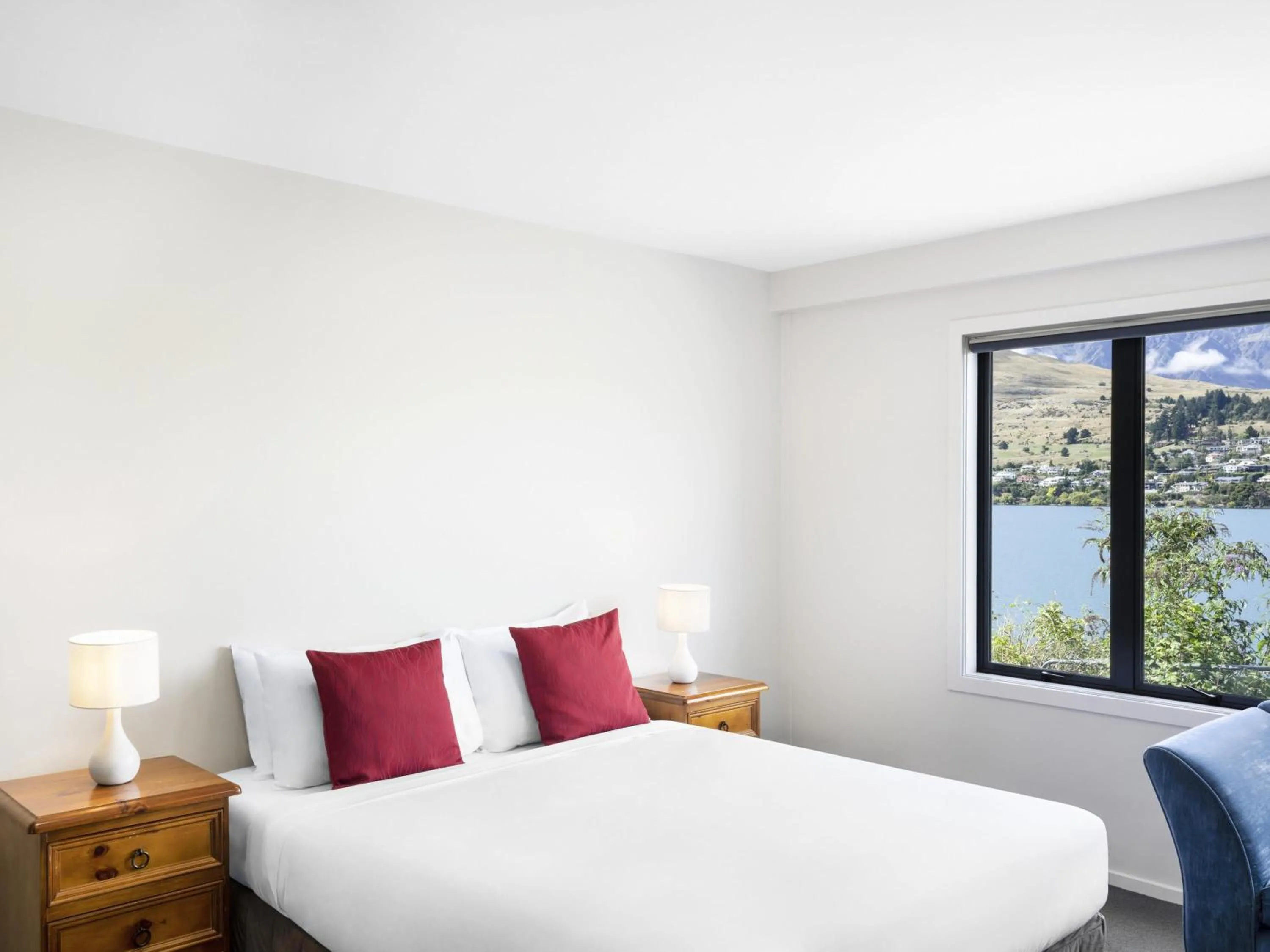 Bedroom, Bed in Mantra The Point