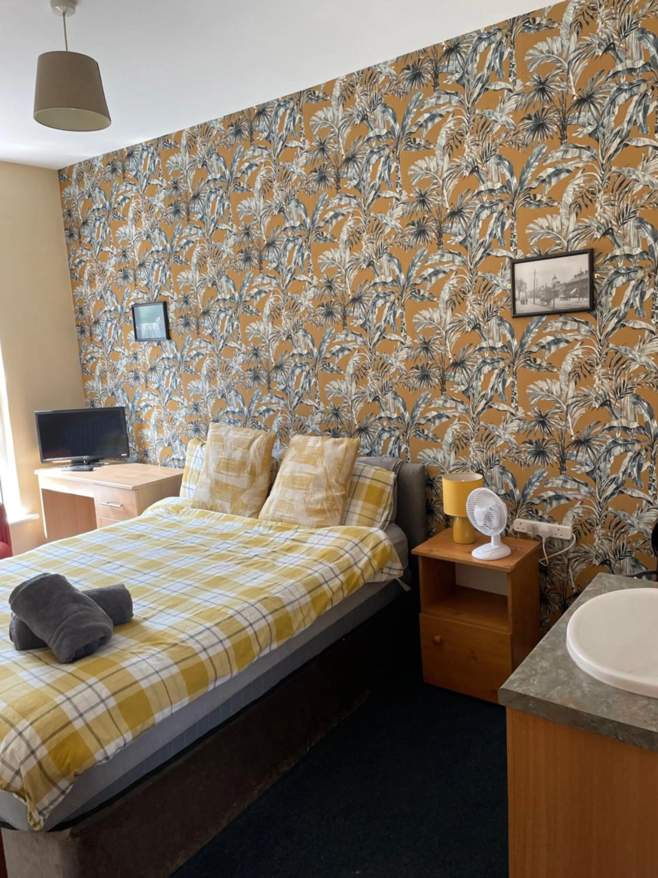 Bed in Lwr Ormeau Guest House