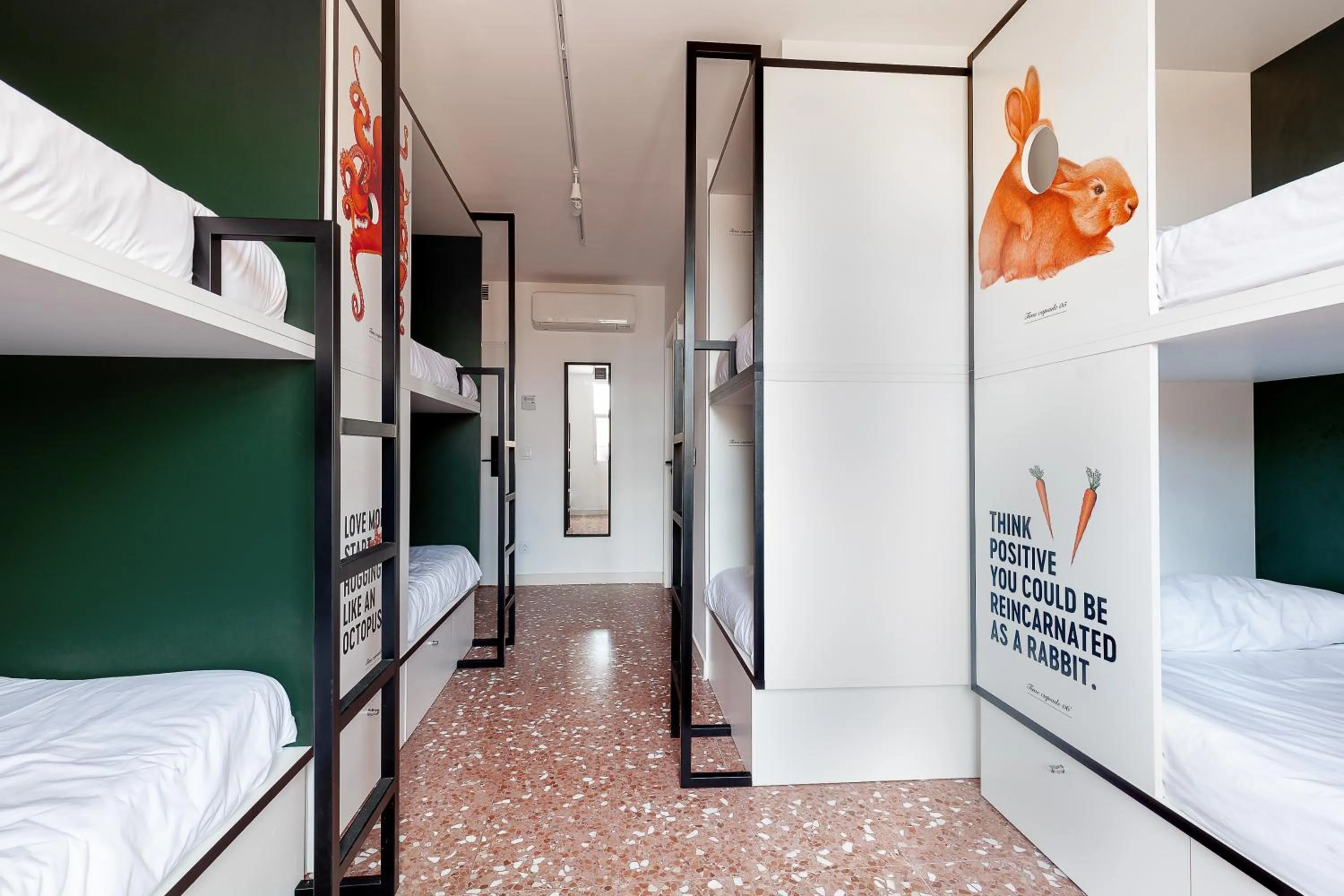 Photo of the whole room, Bed in 2060 The Newton Hostel