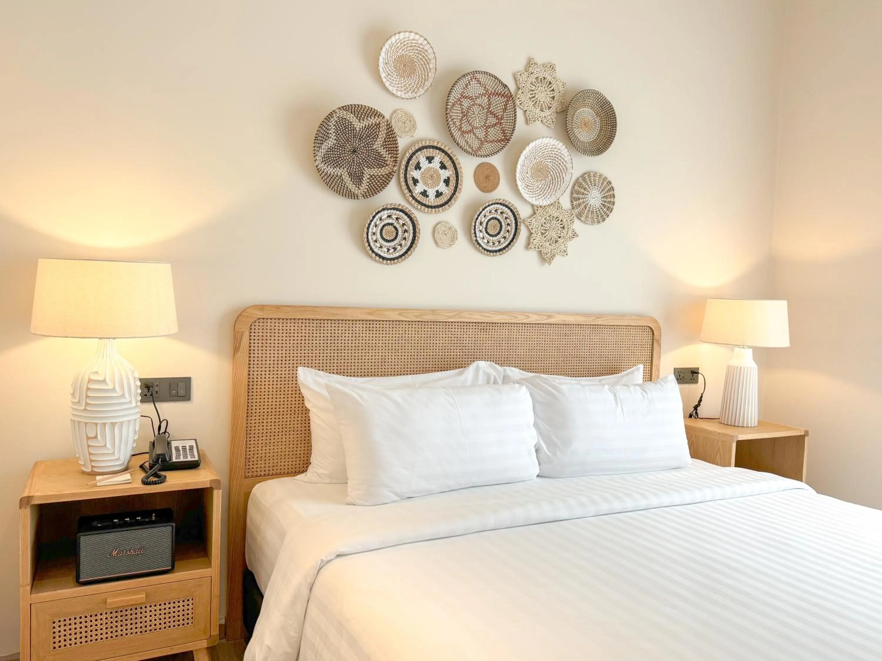 Bed in Baan Haad Ngam Boutique Resort