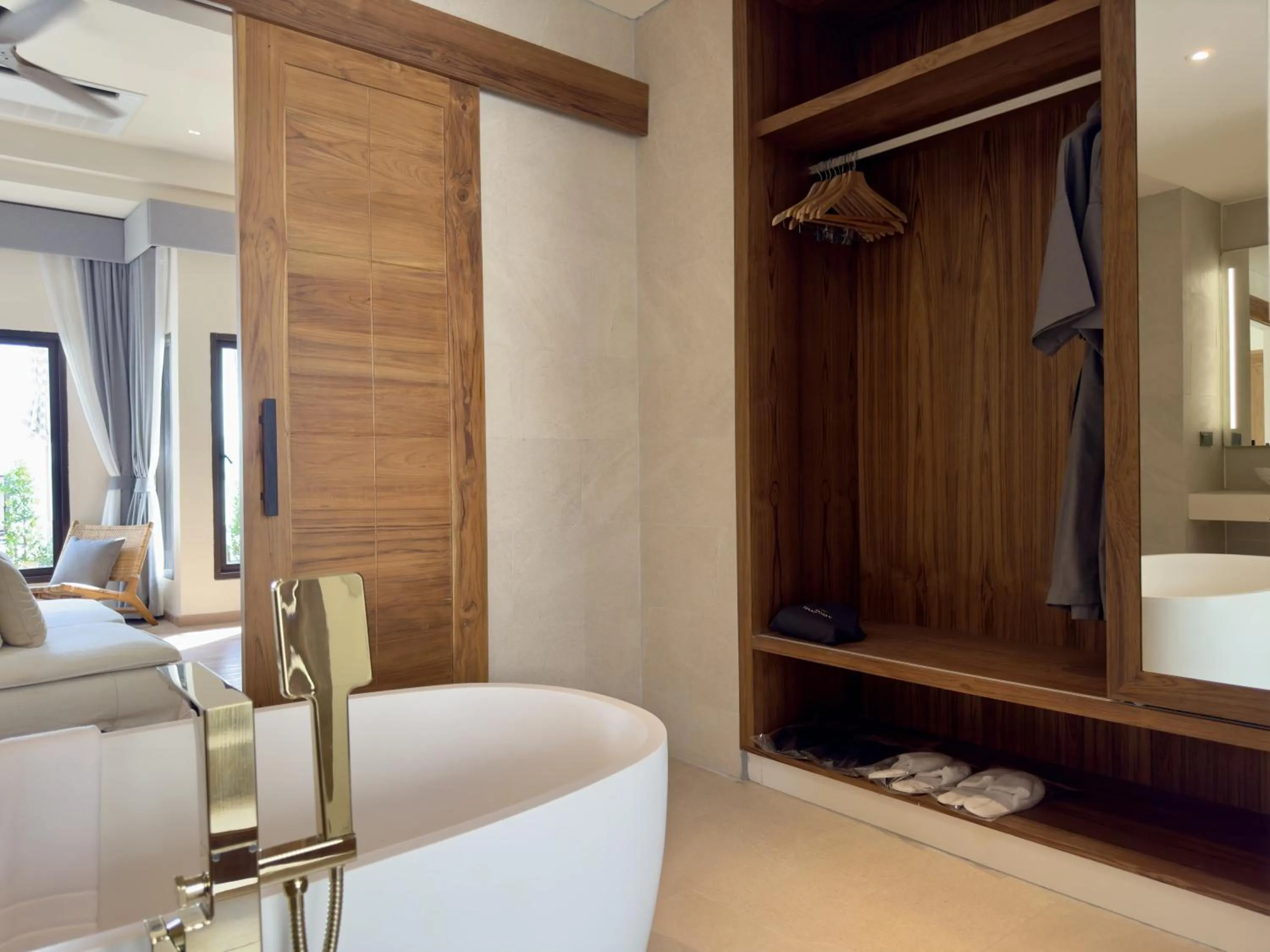 Bathroom in Baan Haad Ngam Boutique Resort