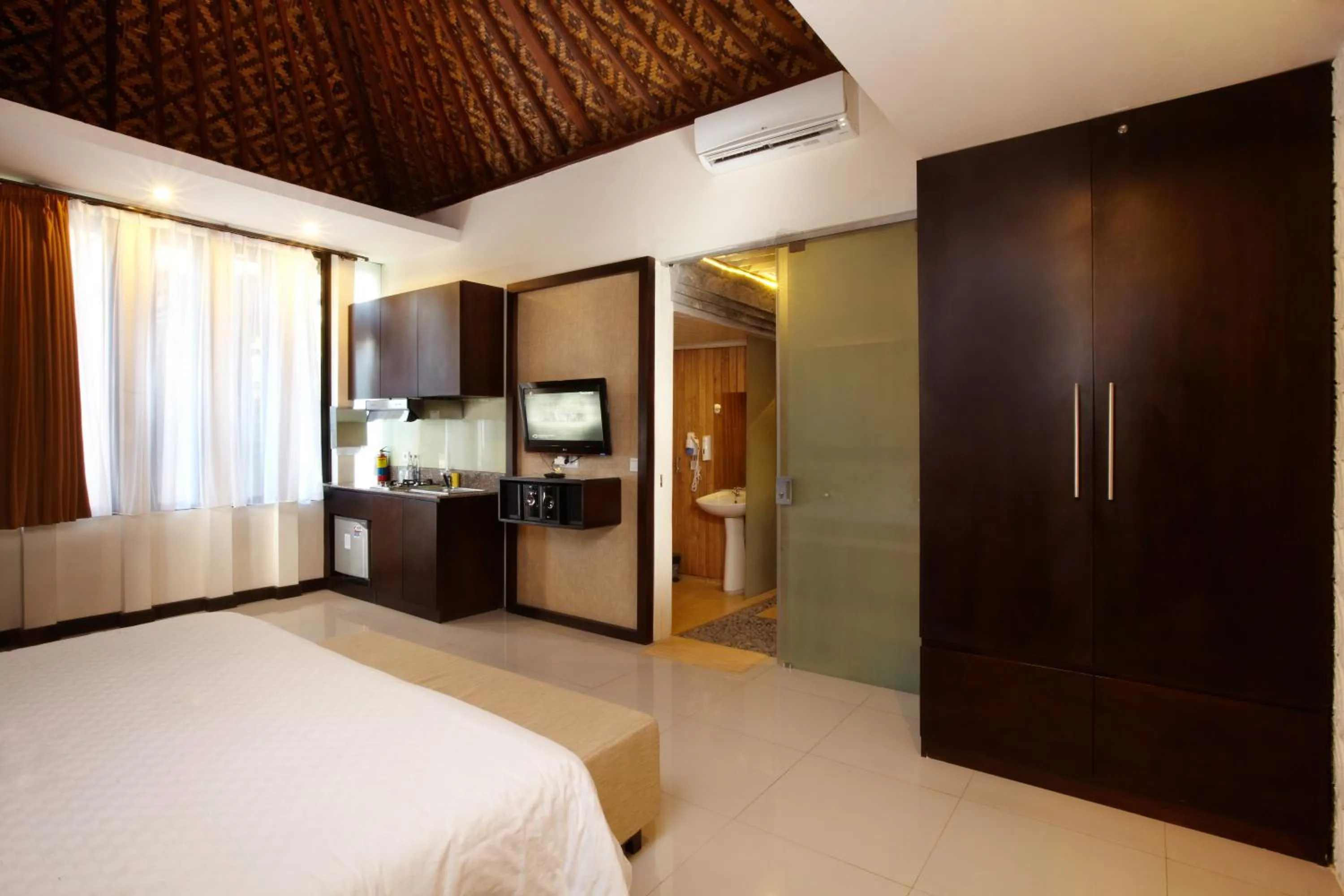 Bedroom, Bed in Putu Bali Villa & Spa