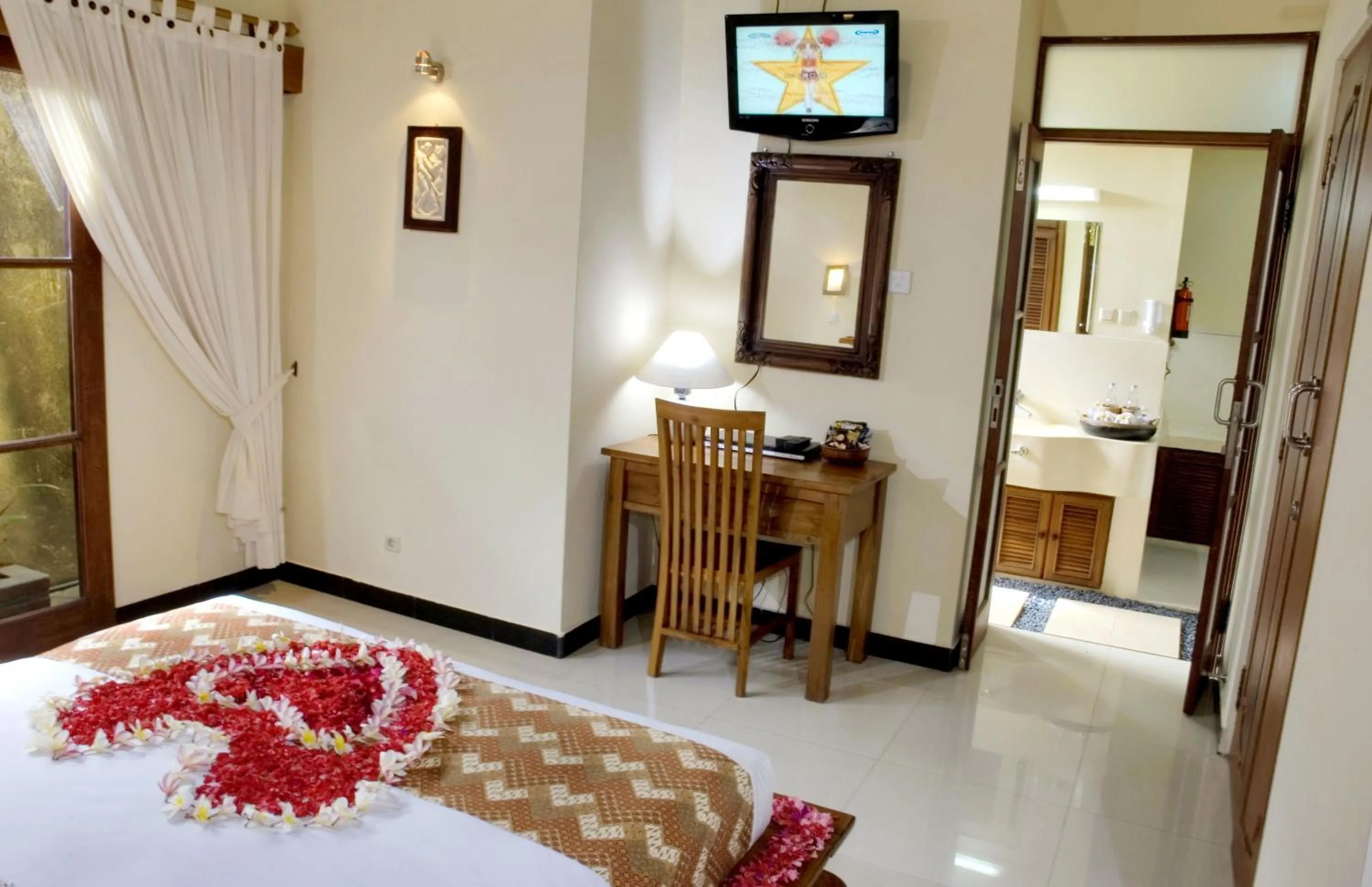 Bedroom, Bed in Putu Bali Villa & Spa