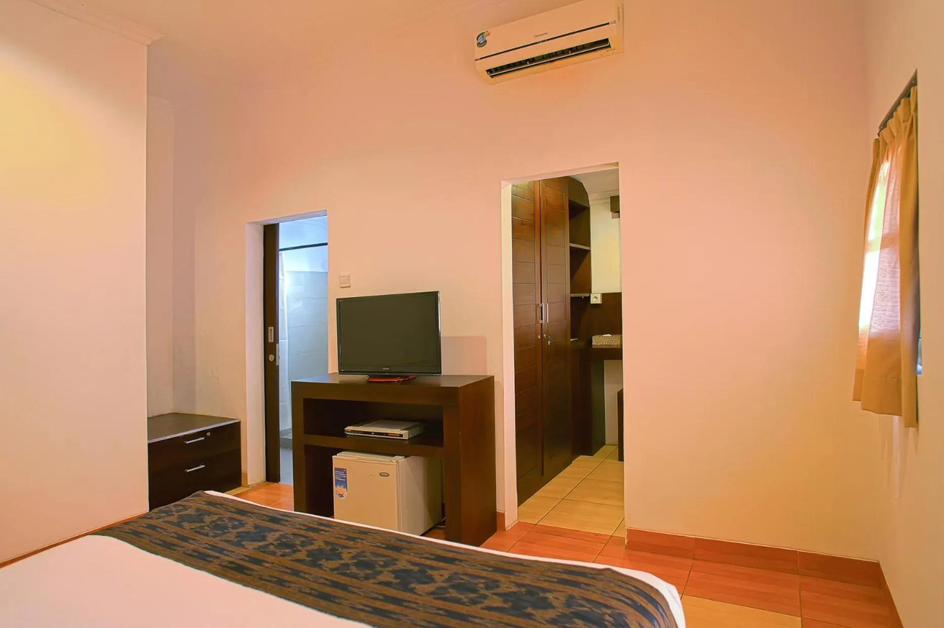 Bedroom, Bed in Puri Sading Hotel