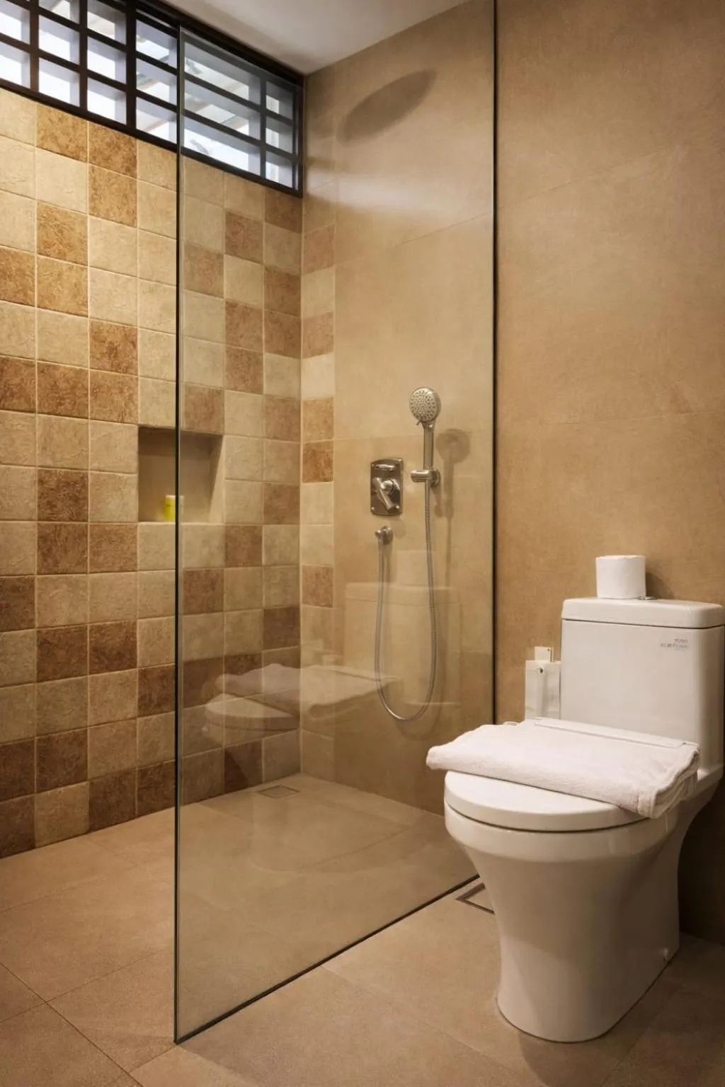 Bathroom in Yulia Village Inn Ubud