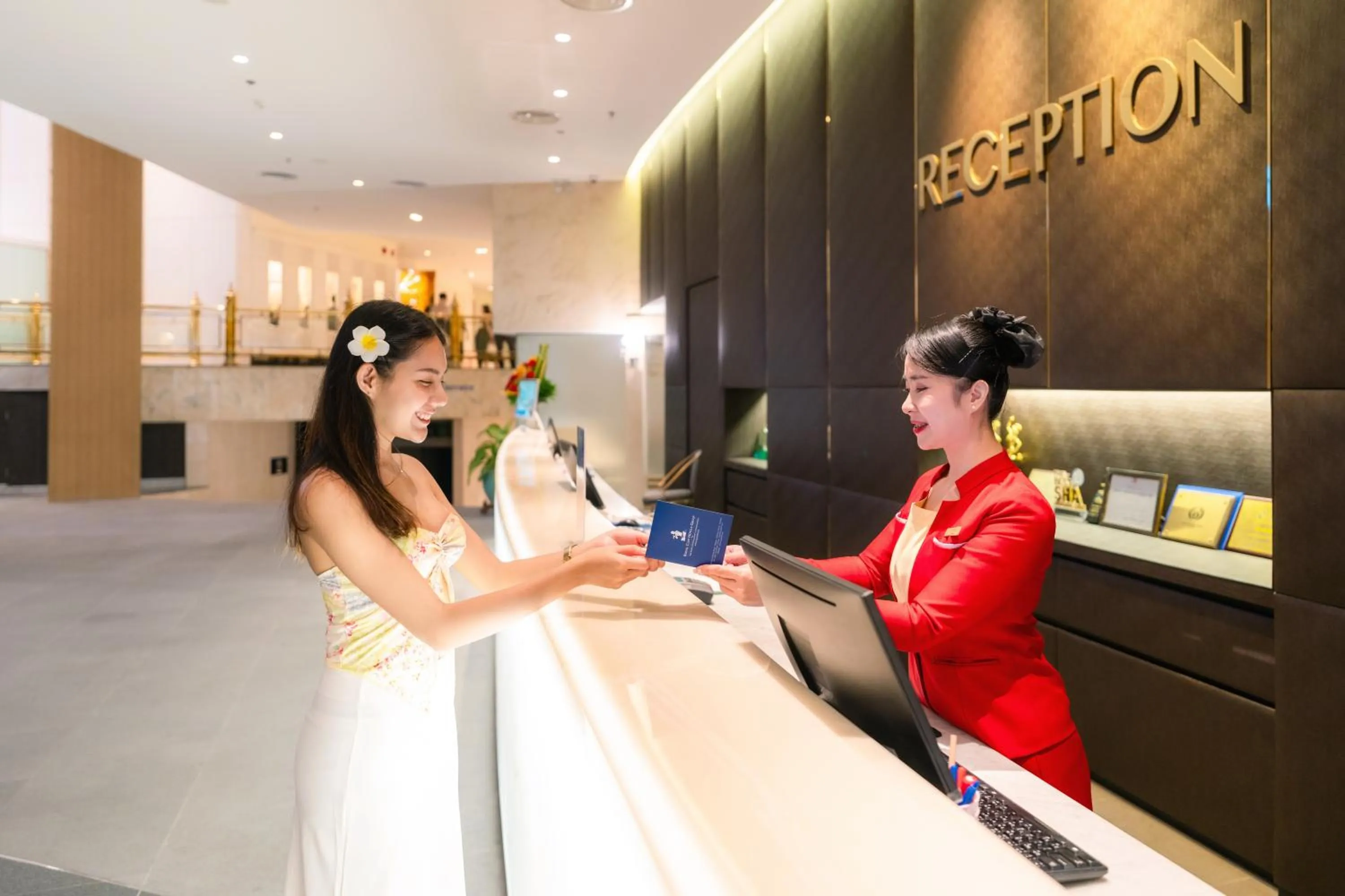 Staff in Royal Cliff Beach Hotel Pattaya