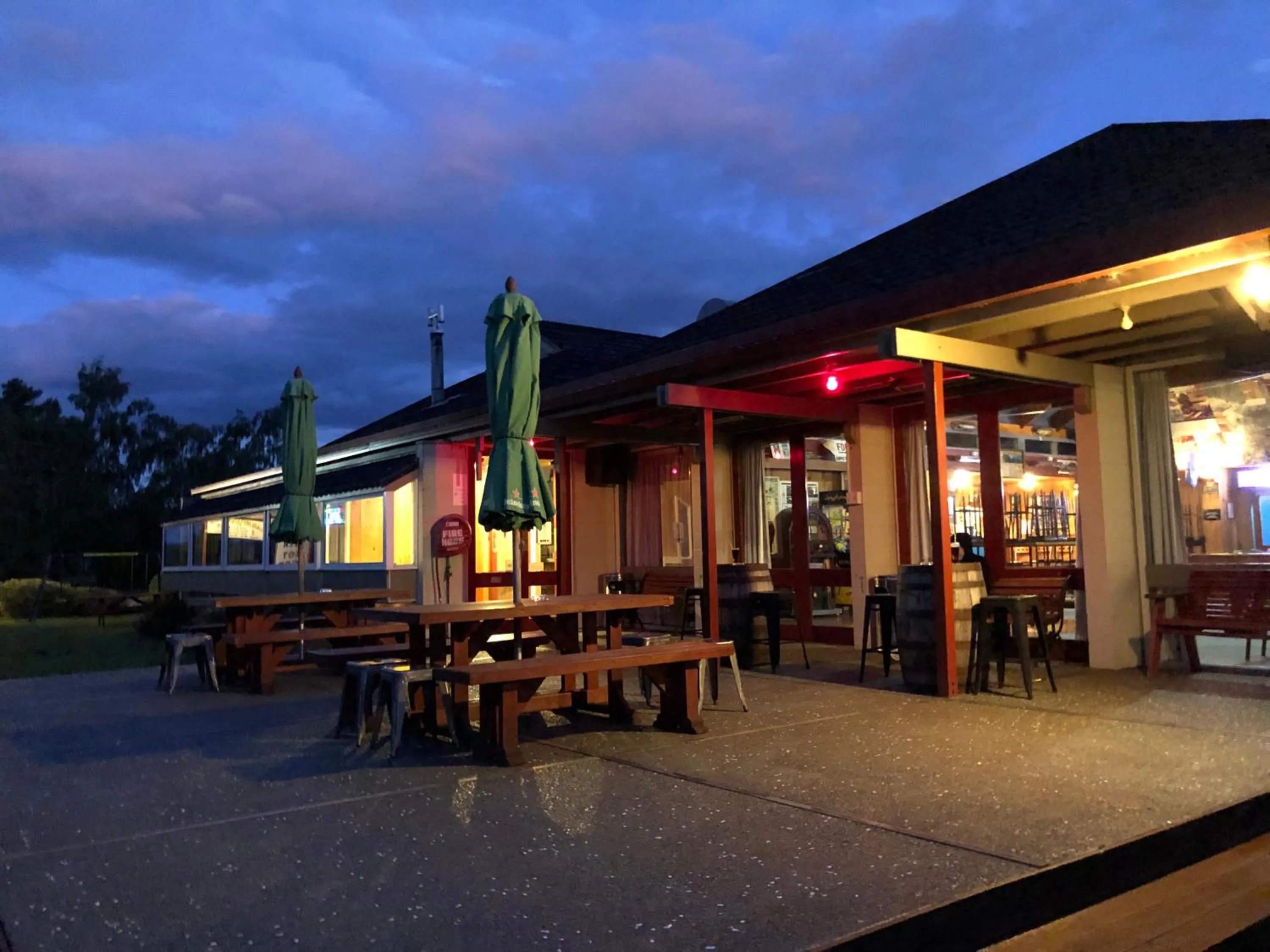 Te Anau Manapouri Lake Hotel
