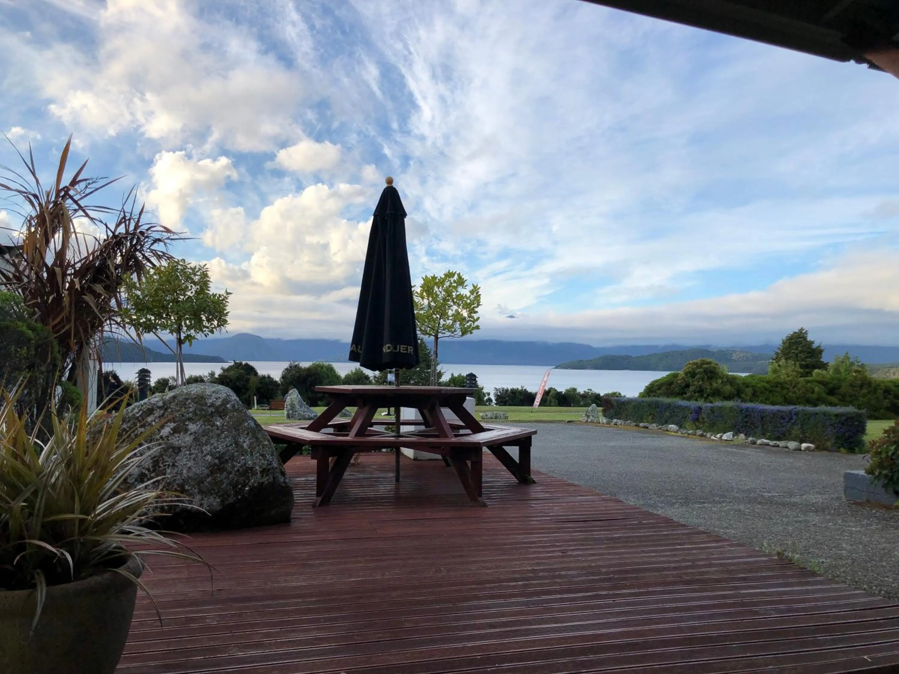 Te Anau Manapouri Lake Hotel