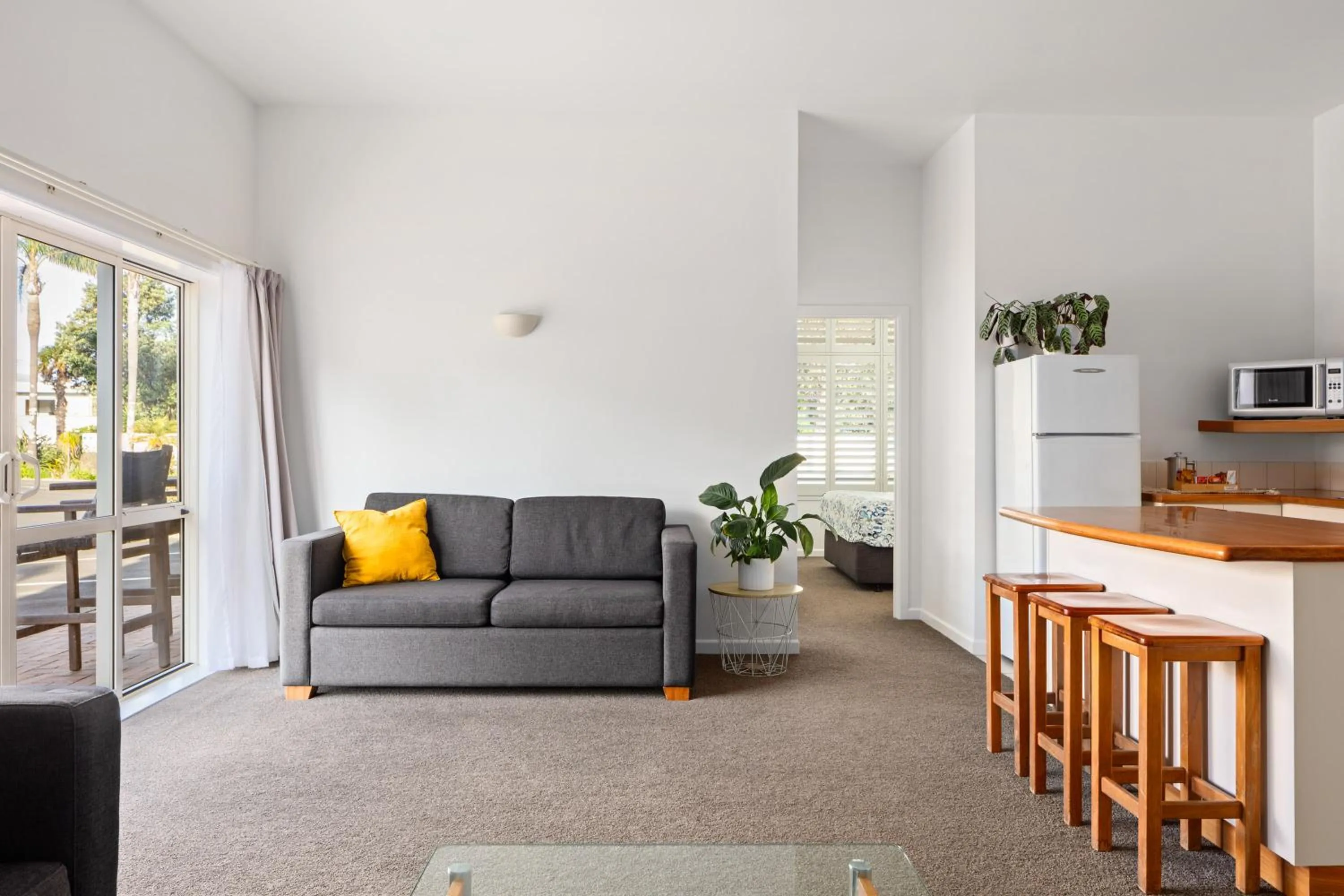 Kitchen or kitchenette in Ocean Beach Wainui