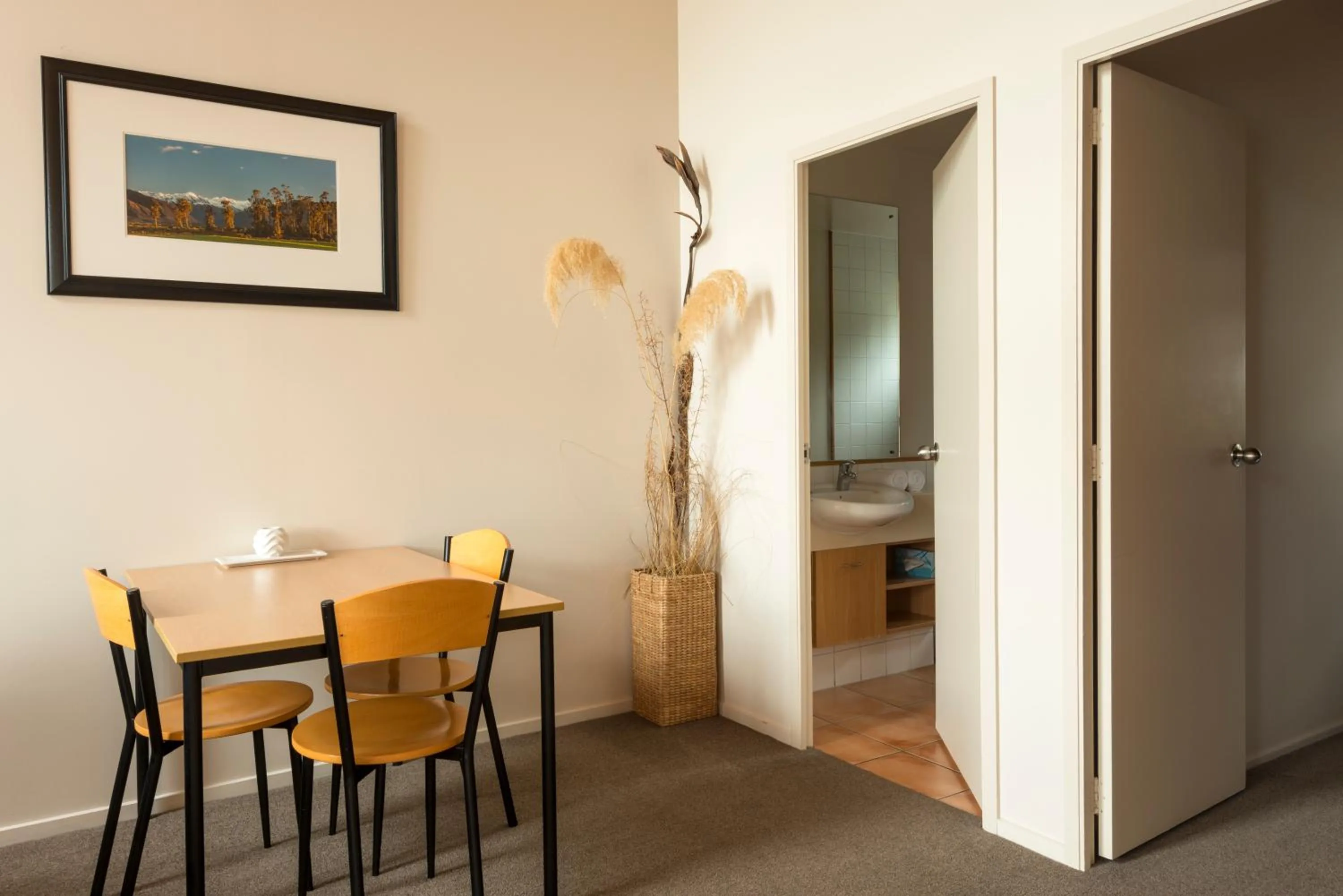 Dining area in Glenfern Villas