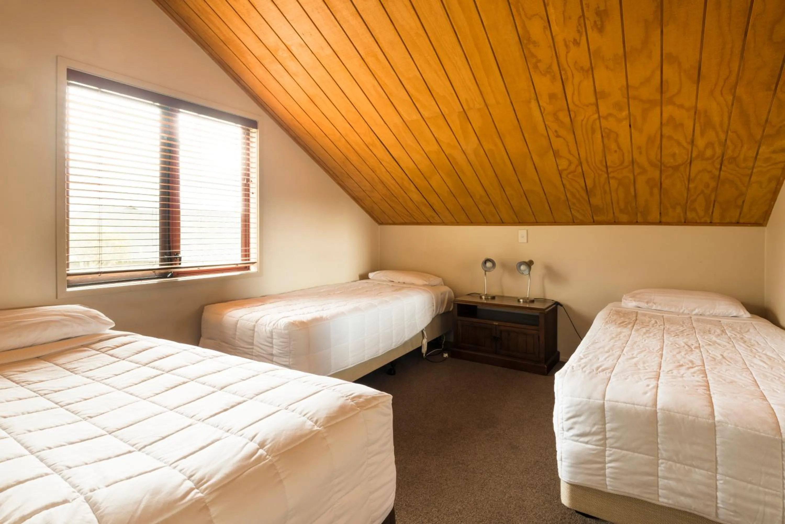 Bedroom, Bed in Glenfern Villas