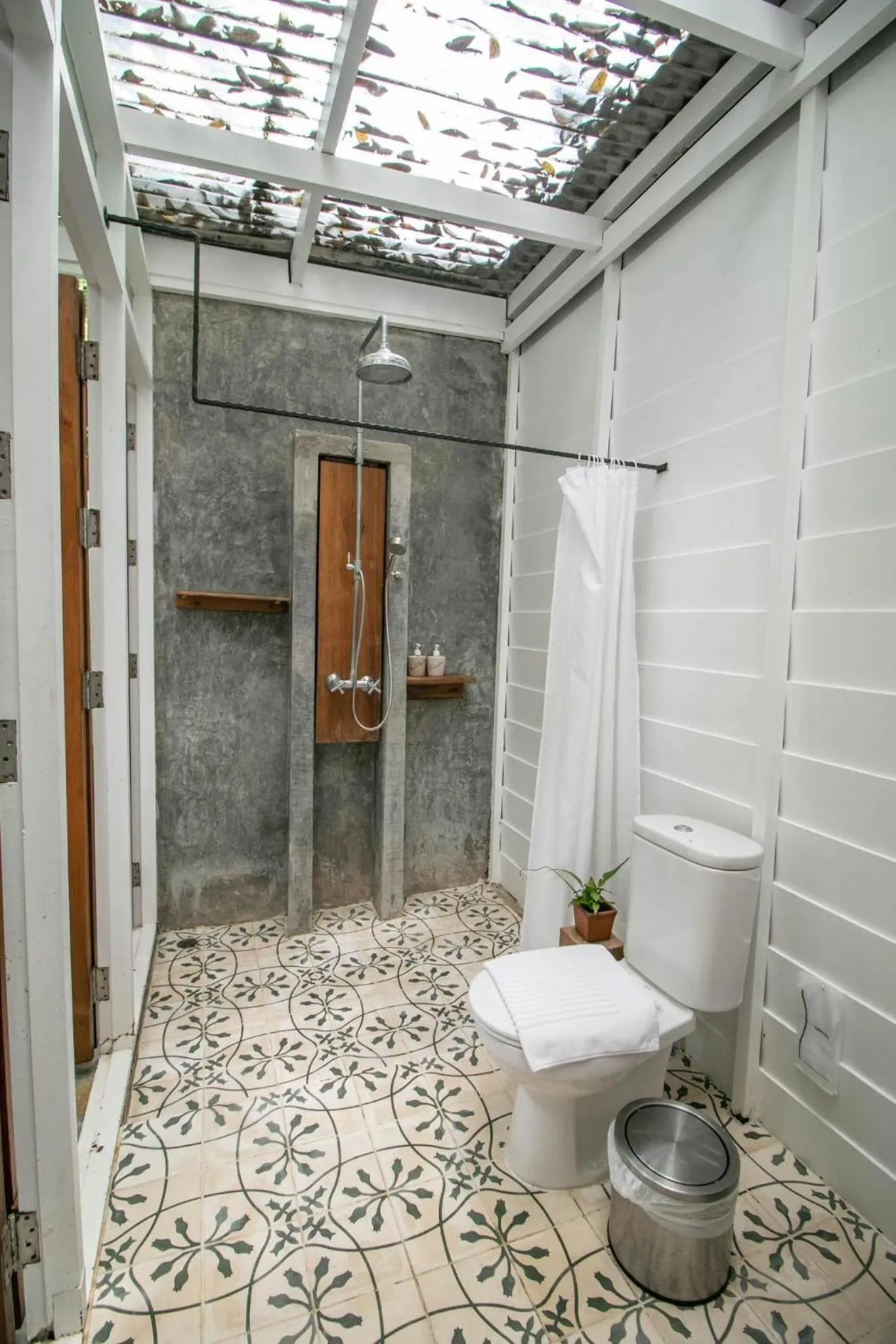 Shower in Proud Phu Fah Maerim Resort