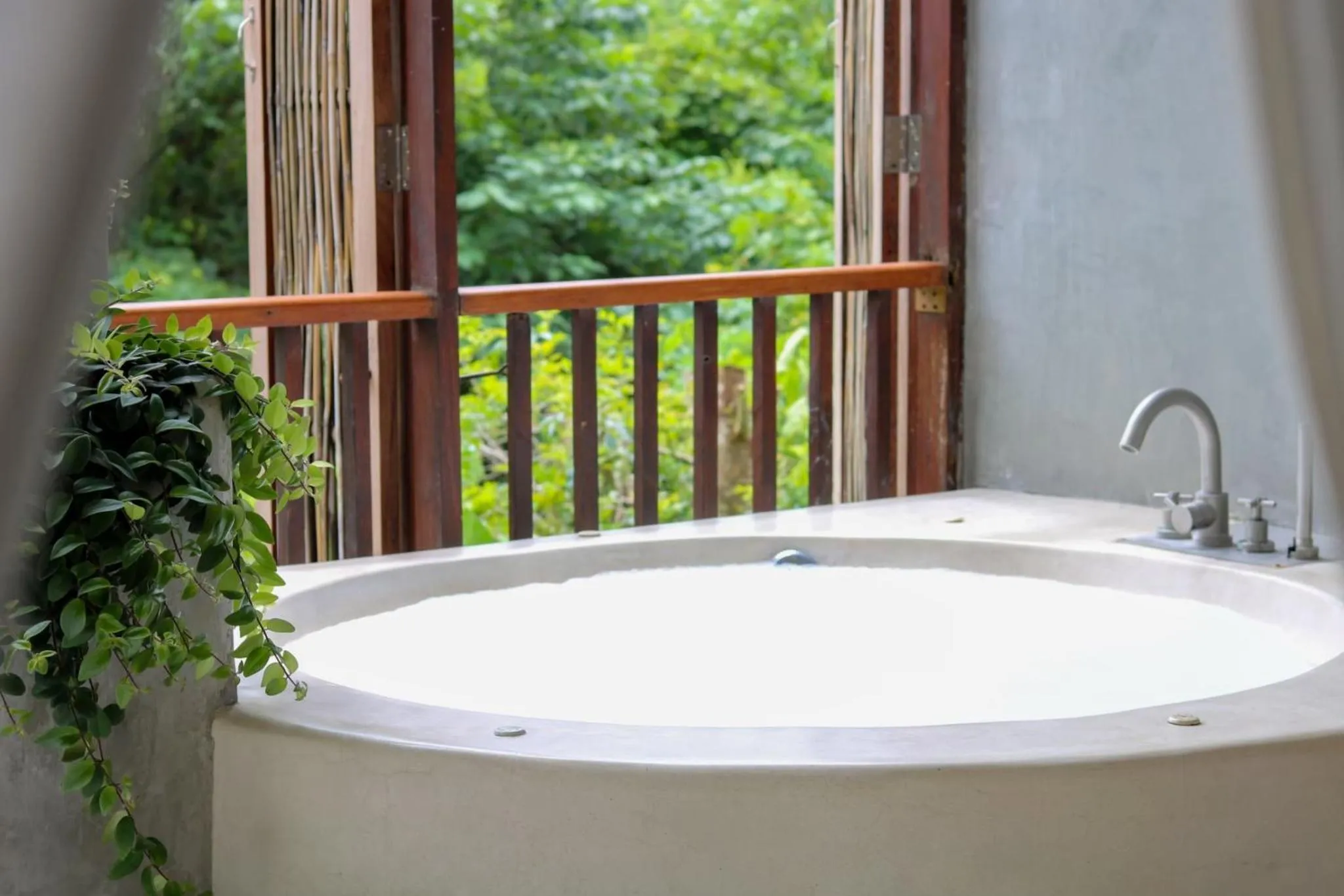 Hot Tub in Proud Phu Fah Maerim Resort