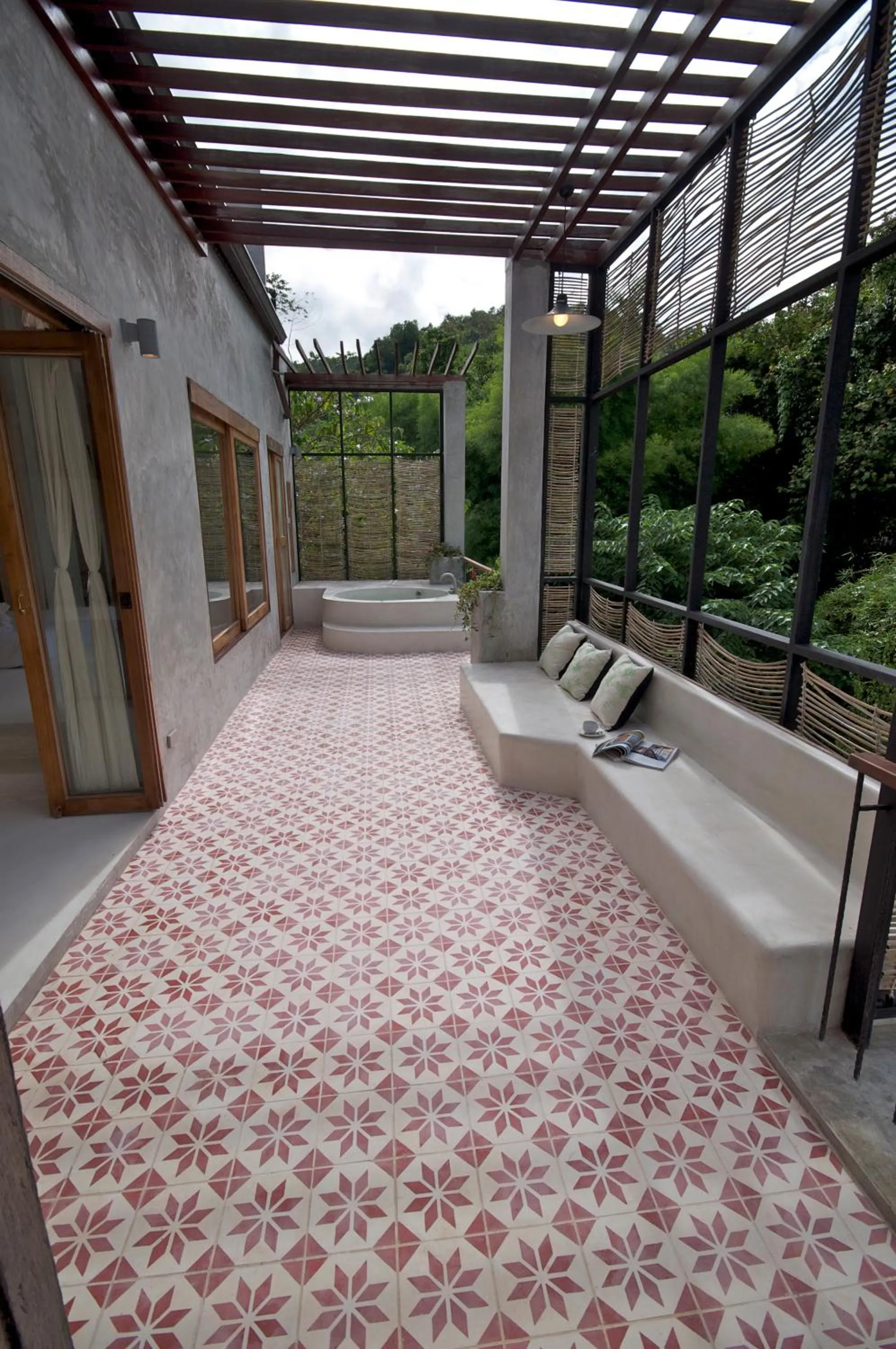 Hot Tub in Proud Phu Fah Maerim Resort