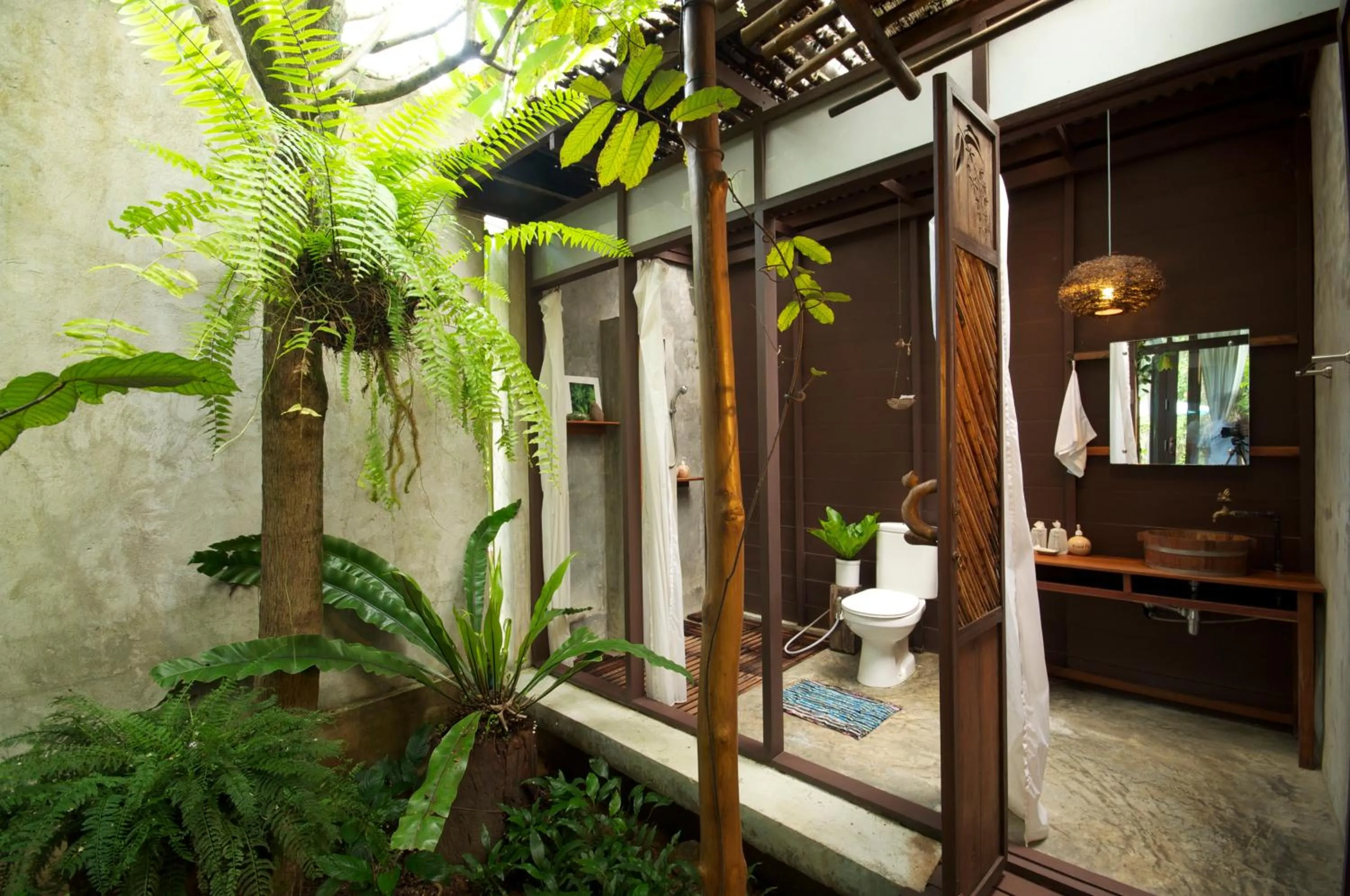 Bathroom in Proud Phu Fah Maerim Resort