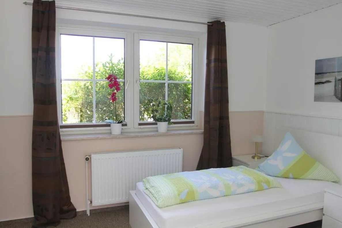 Day, Bed in Landhotel Möllhagen