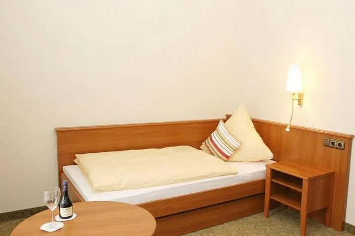 Bed in Landhotel Möllhagen