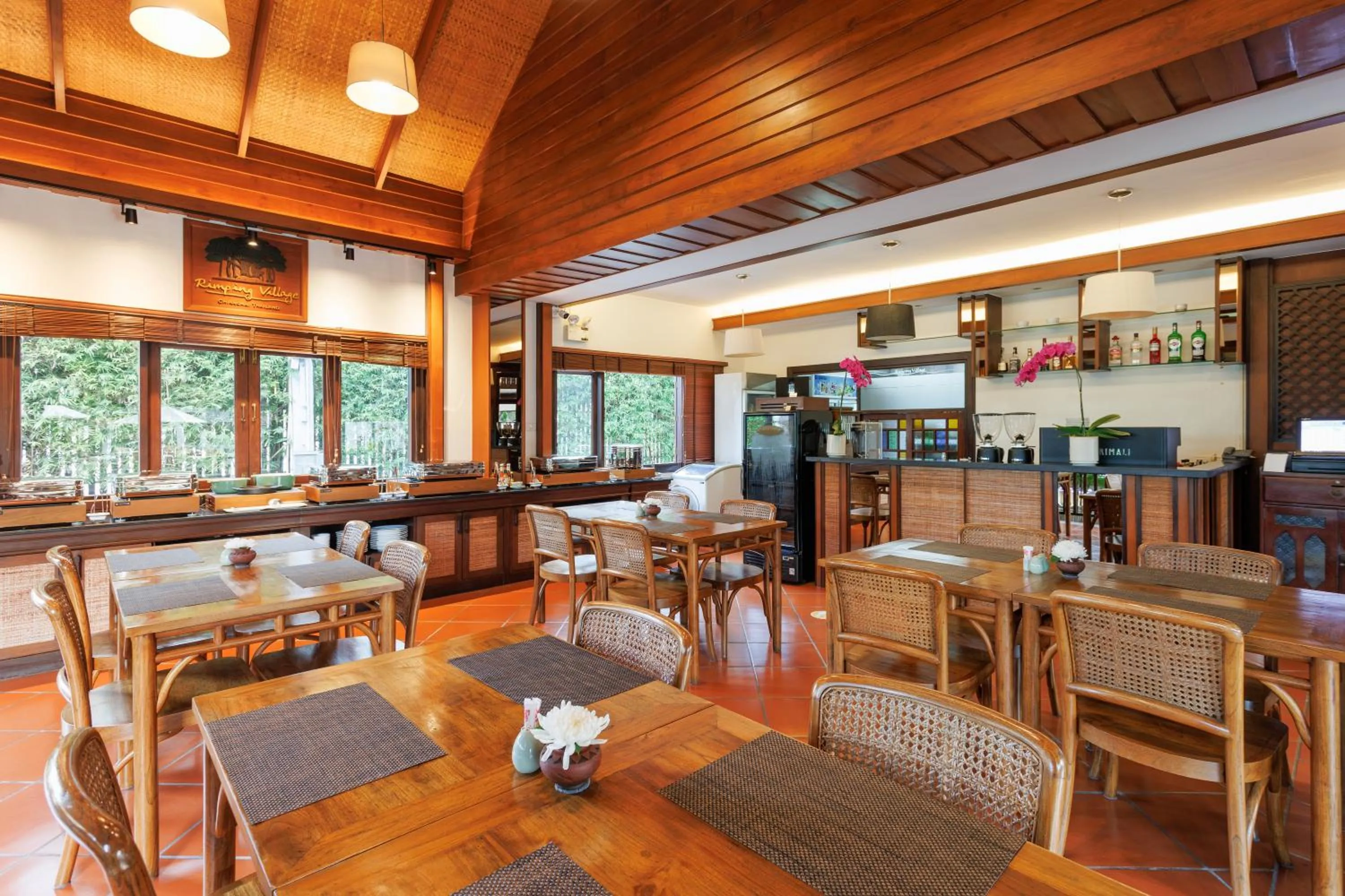 Restaurant/places to eat in Rimping Village