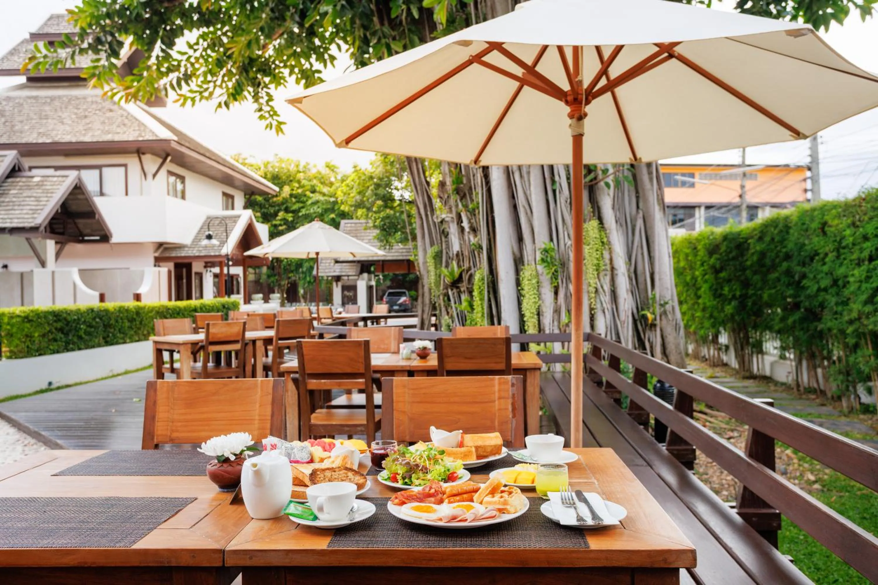 Restaurant/places to eat in Rimping Village