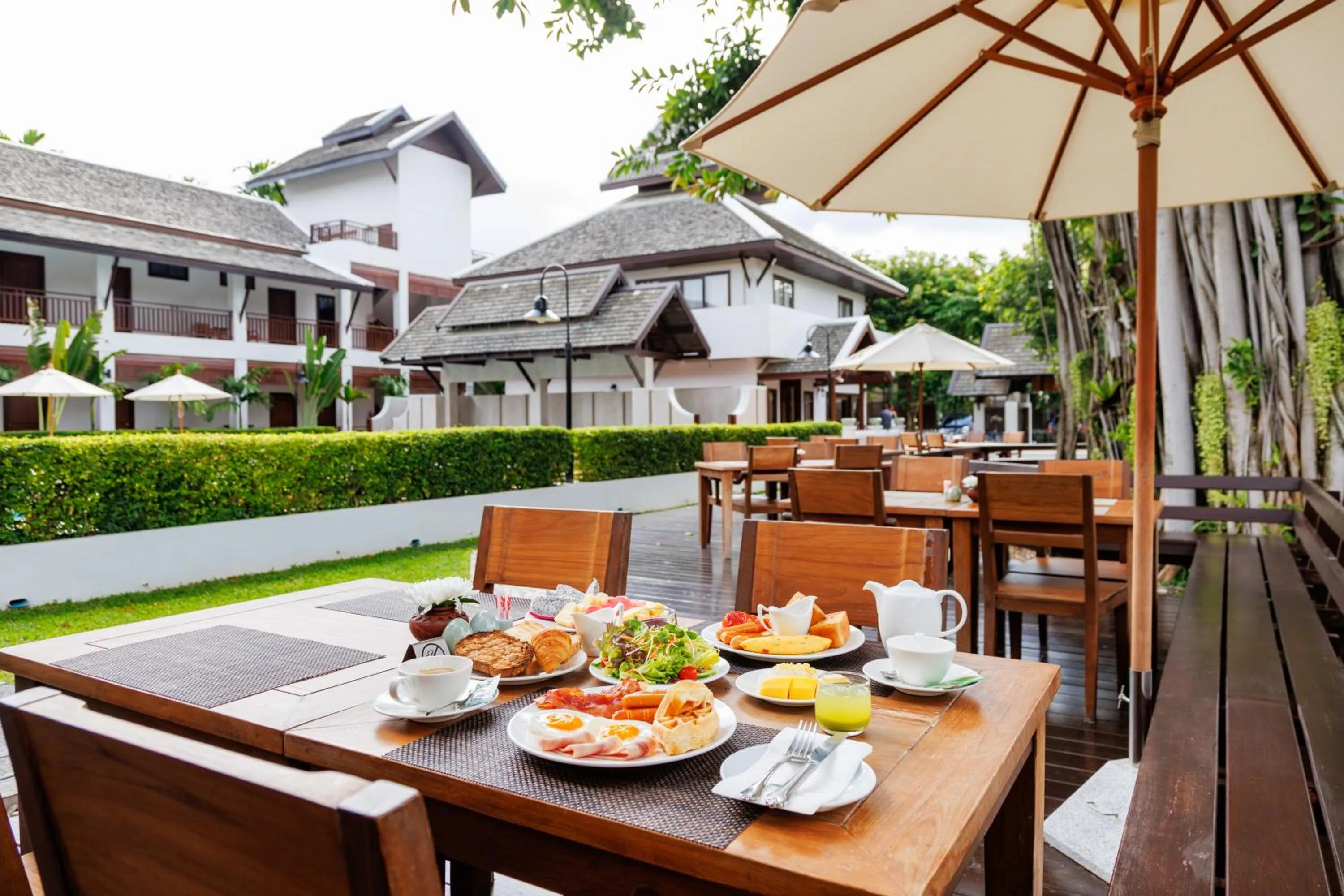 Restaurant/places to eat in Rimping Village