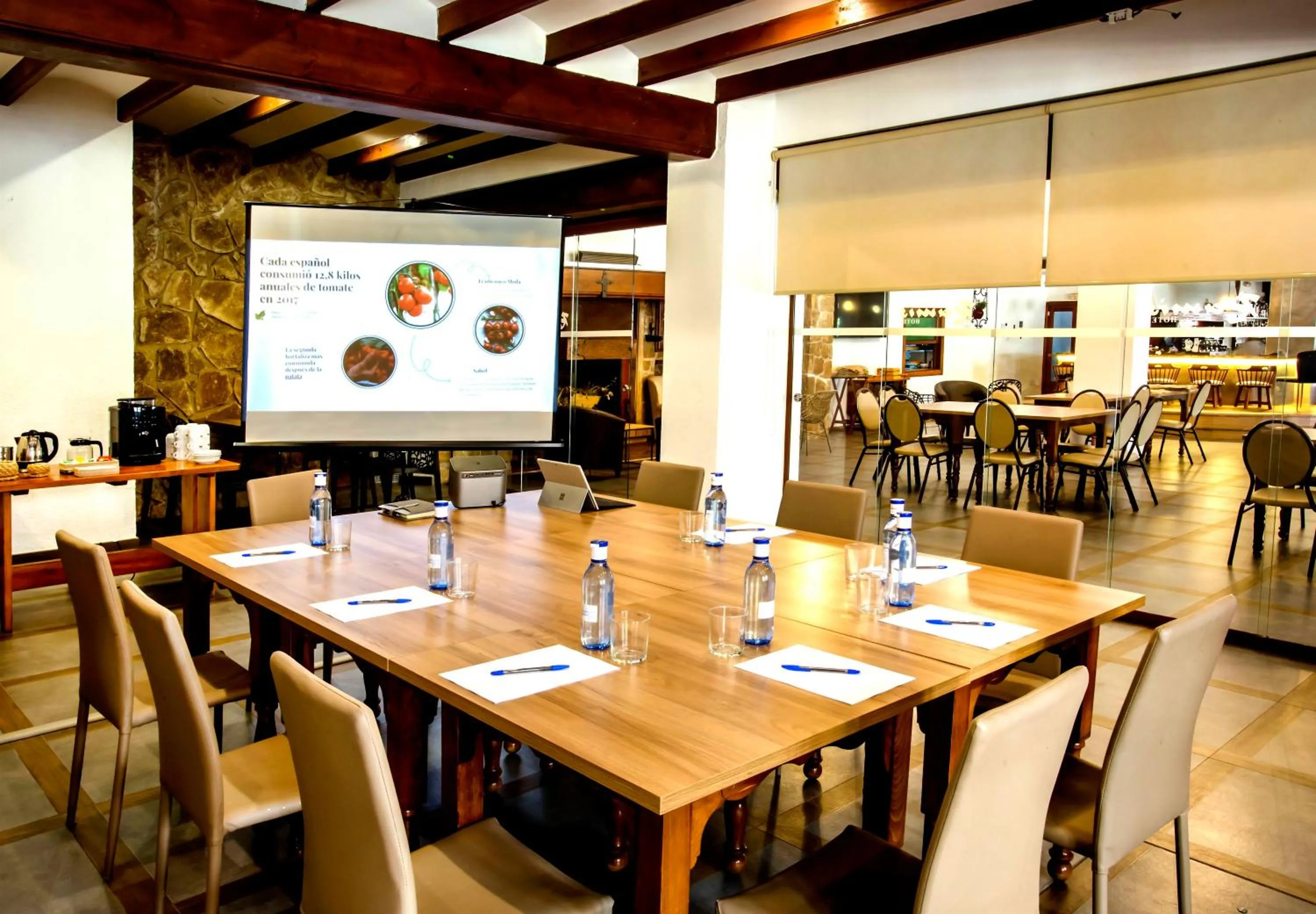 Meeting/conference room in Hotel Ramis fundado en 1969