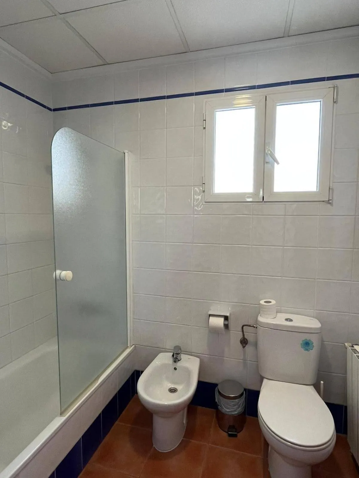 Toilet in Hotel Ramis fundado en 1969