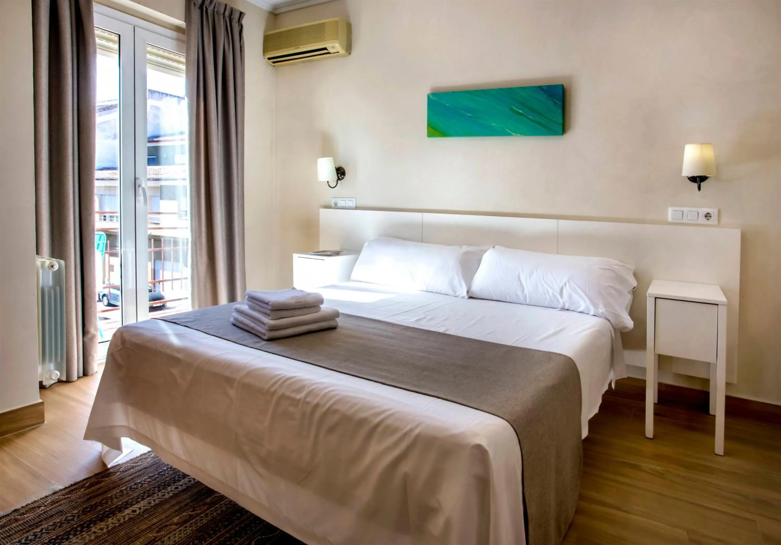 Other, Bed in Hotel Ramis fundado en 1969