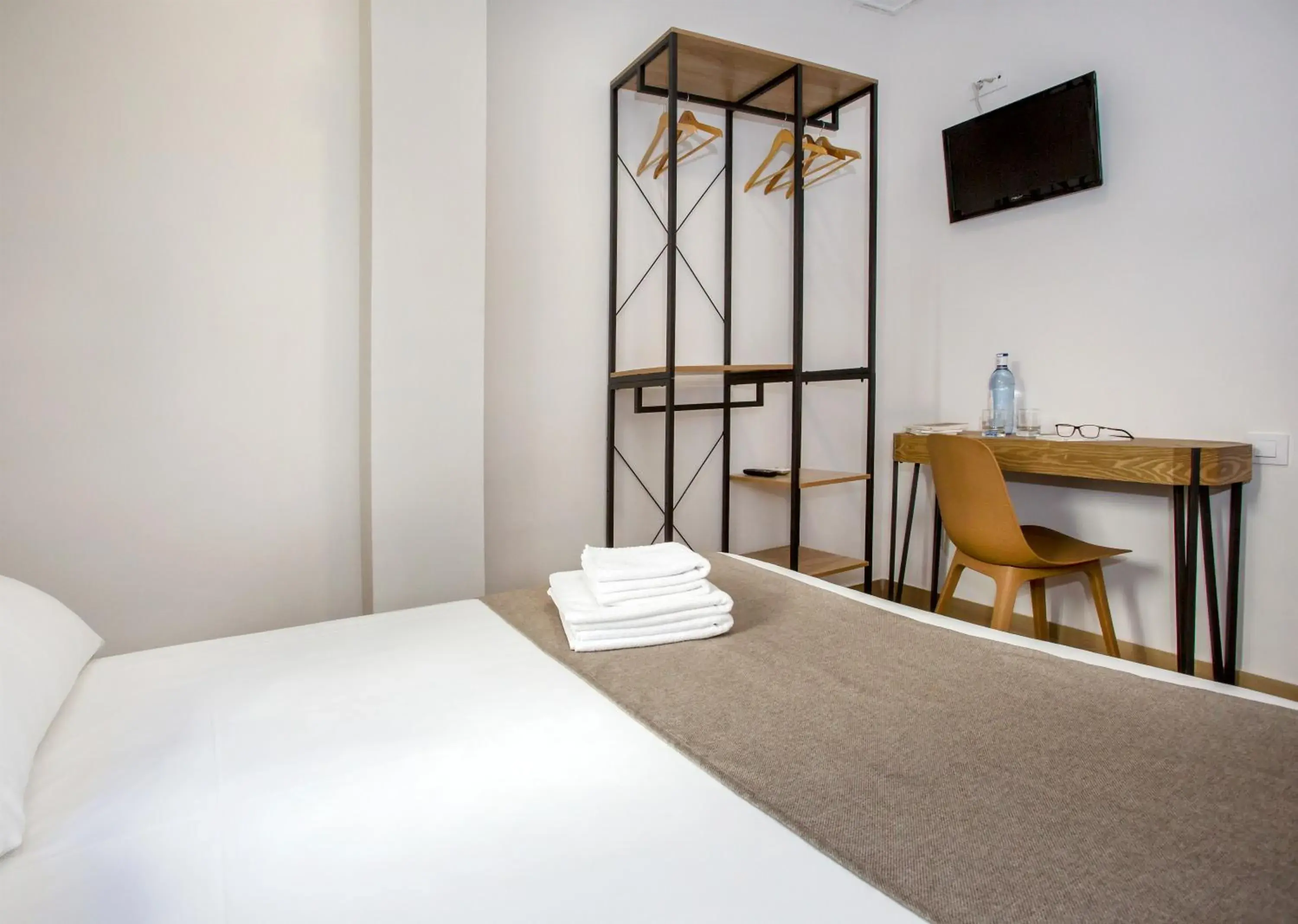 Standard Double Room in Hotel Ramis fundado en 1969 Standard Double Room in Hotel Ramis fundado en 1969