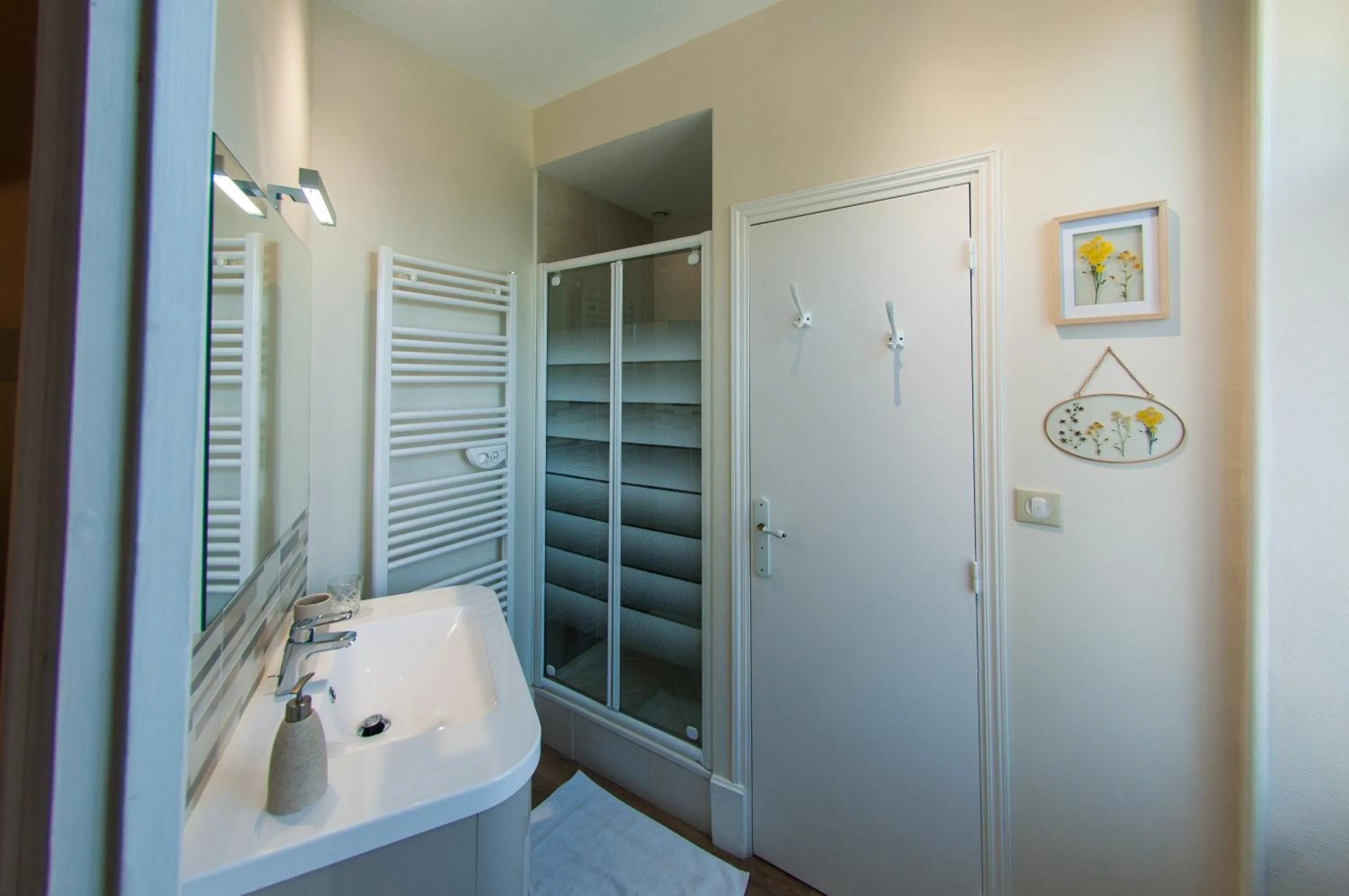 Bathroom in Au Puy Des Vérités