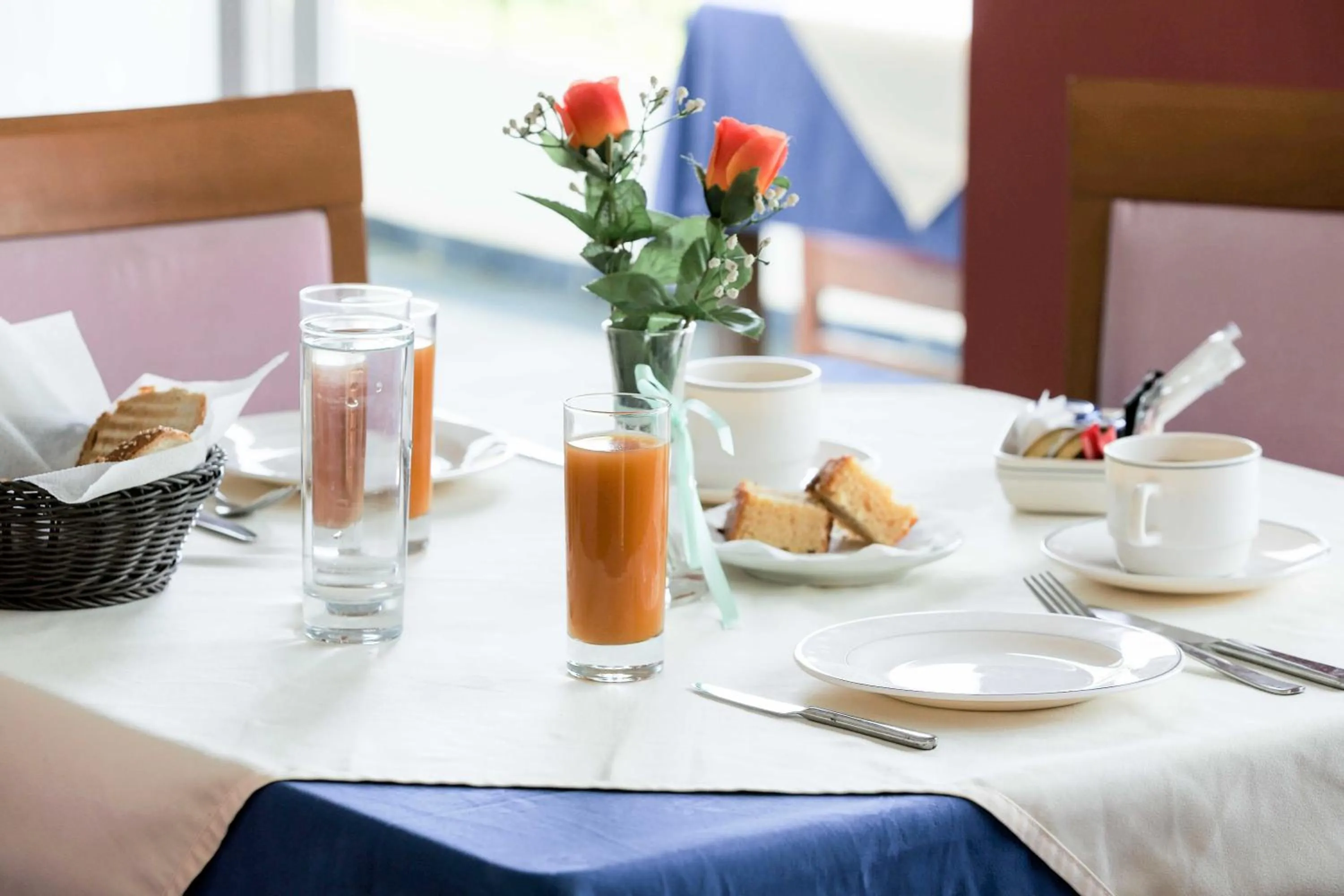 Amfitriti Hotel & Studios