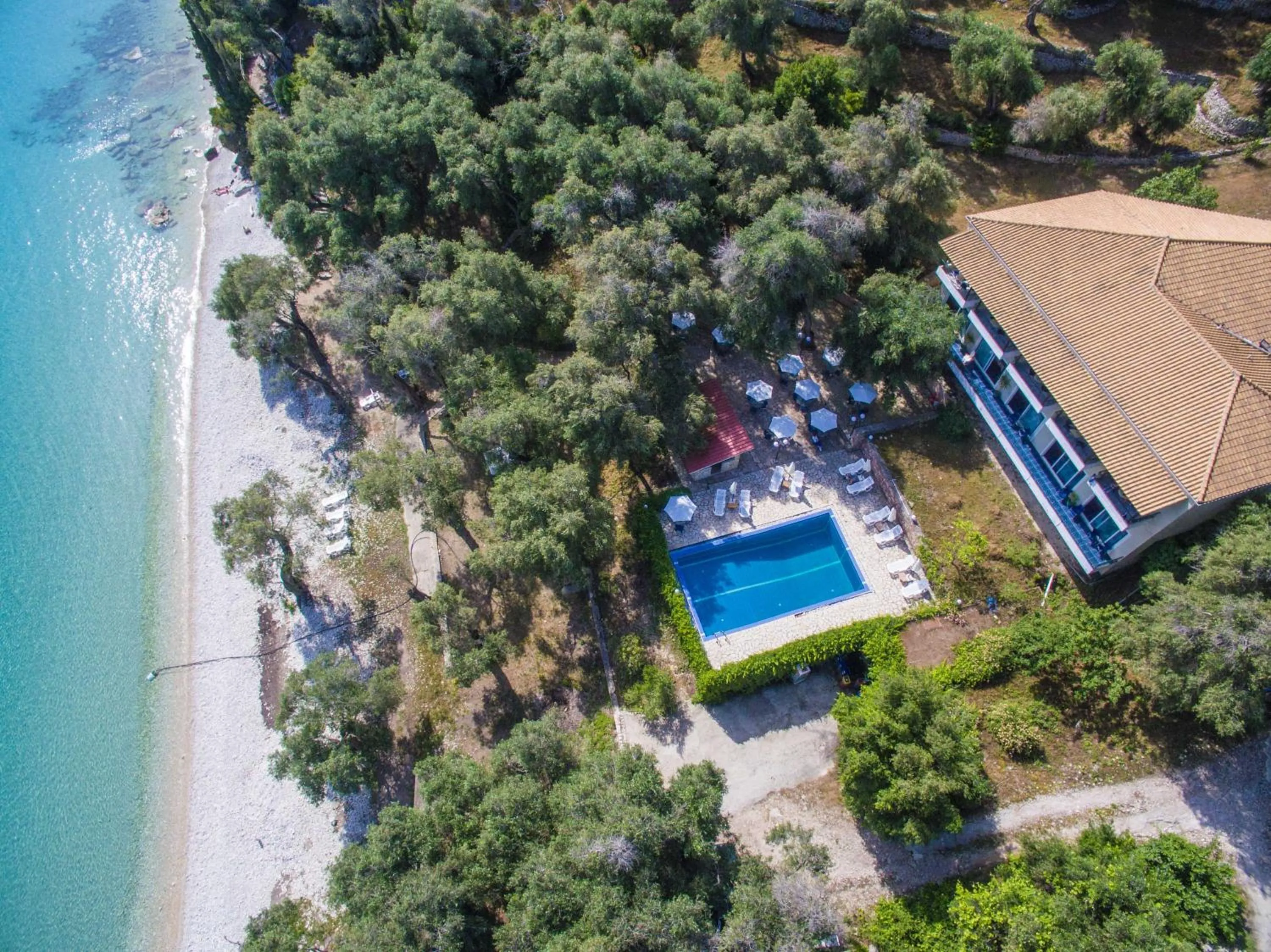 Amfitriti Hotel & Studios