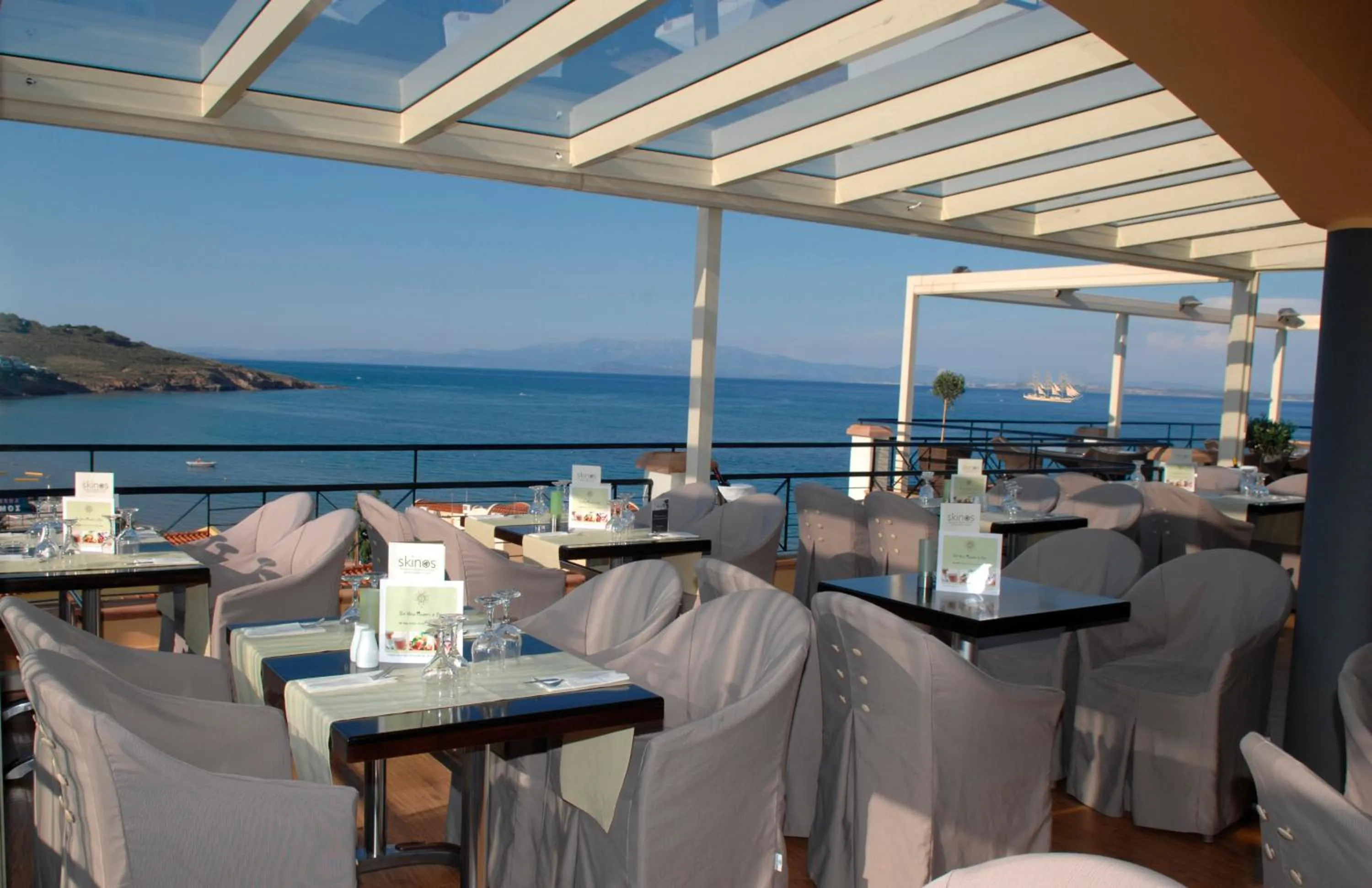 Restaurant/places to eat in Sea View Resorts & Spa