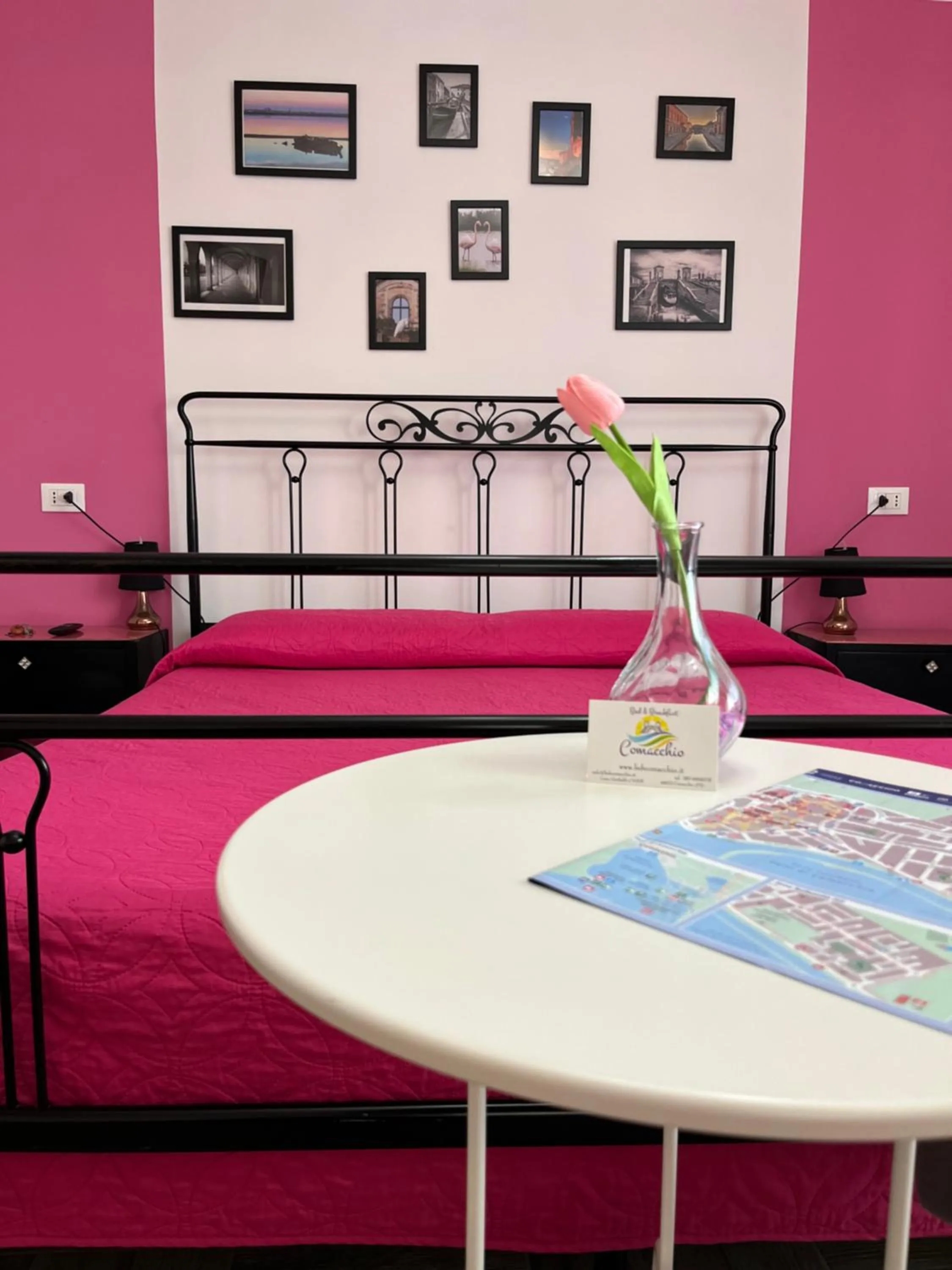 Photo of the whole room, Bed in B&B Comacchio