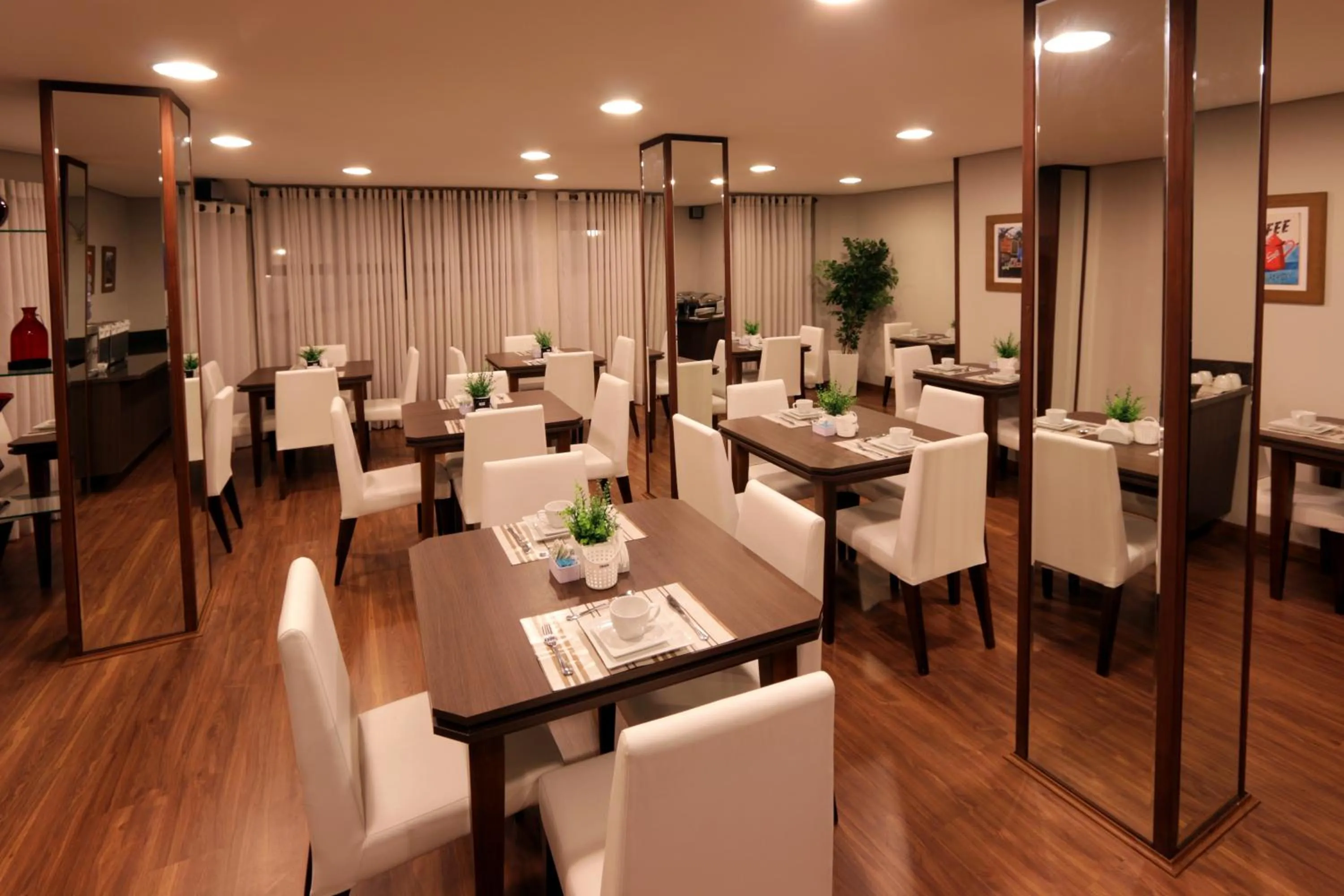 Restaurant/places to eat in Pousada do Verde Gramado